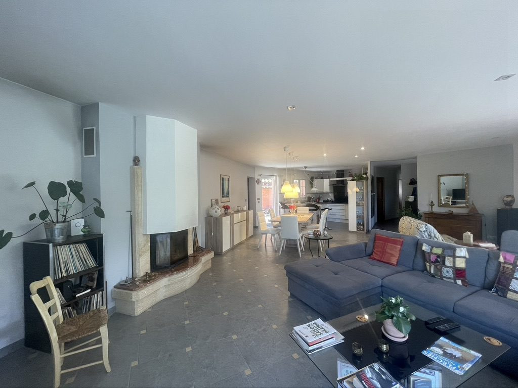 Maison à vendre à Saint-Jean-de-Maruéjols-et-Avéjan, 132 m²