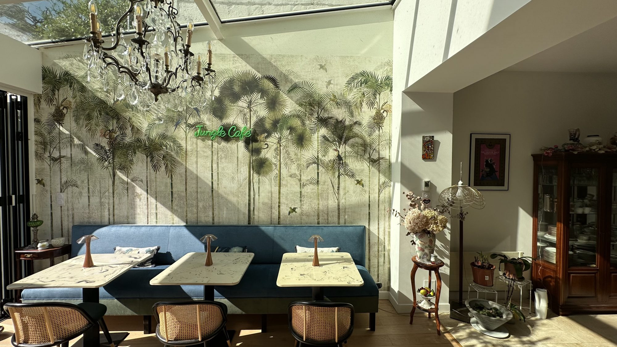 Bourgeois House in La Genette — the elegance of La Rochelle to live with family. 5