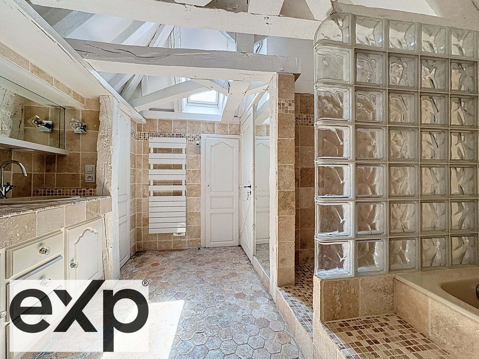 Maison à vendre à Mantes-la-Jolie, 189 m²