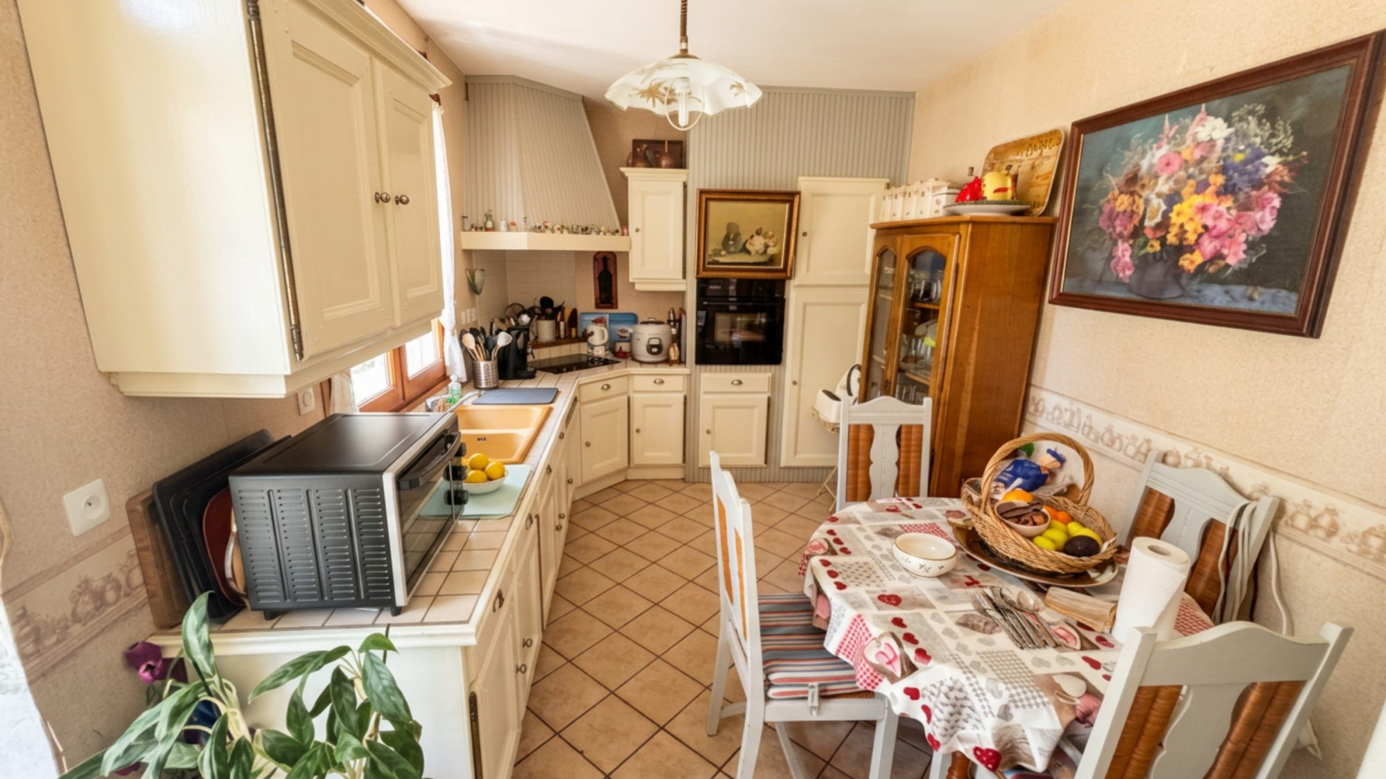 Maison à vendre à Le Bourgneuf-la-Forêt, 110 m²