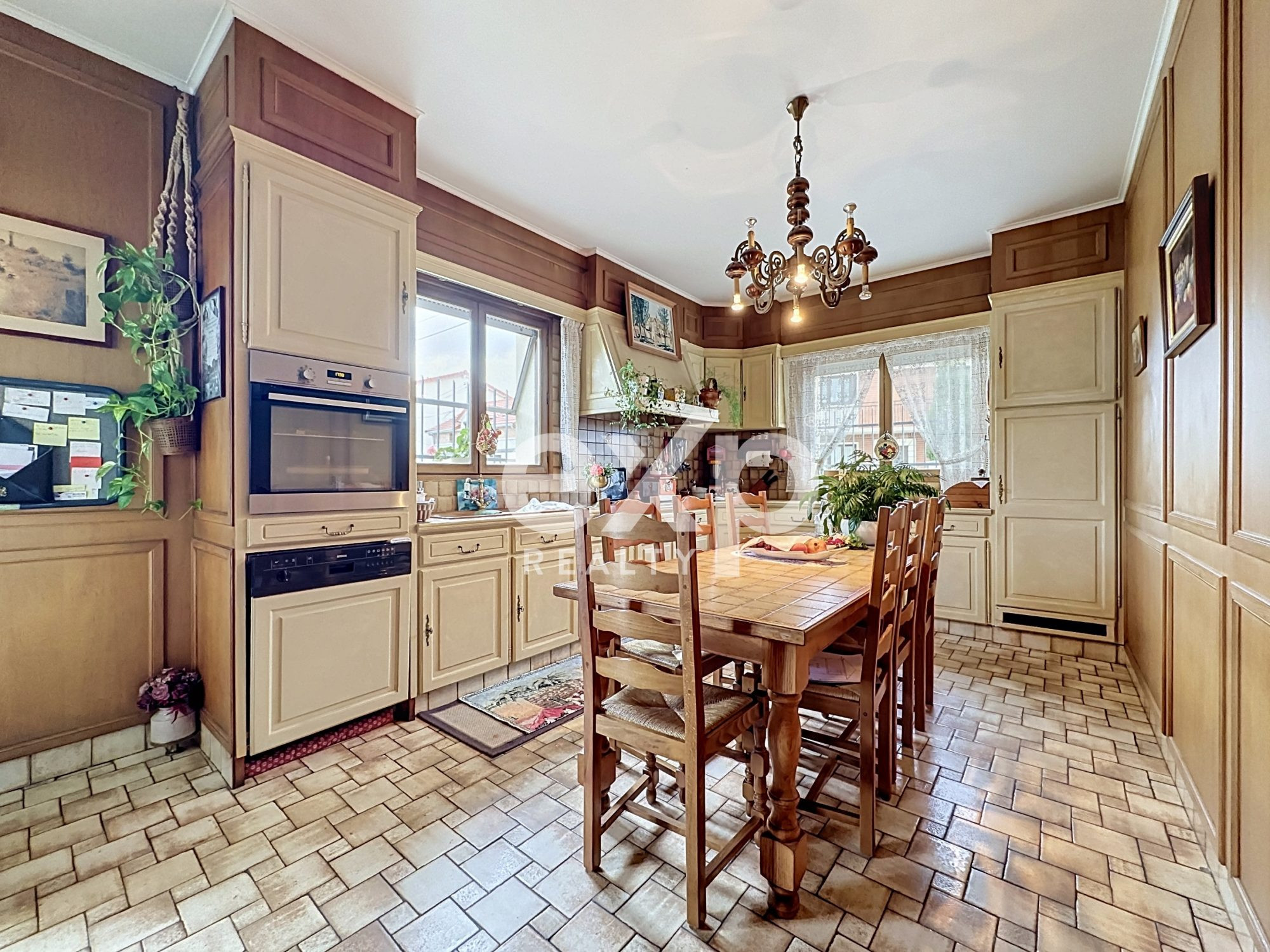 House for sale in Saint-Denis, 143 m²
