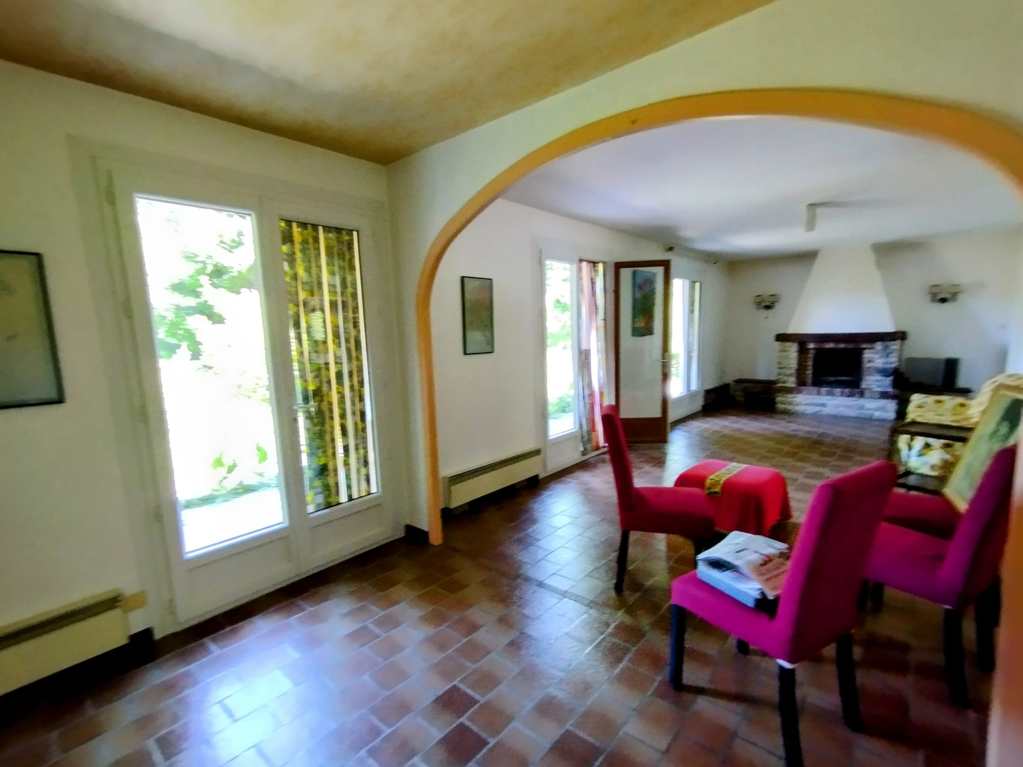 Maison Apremont Joly