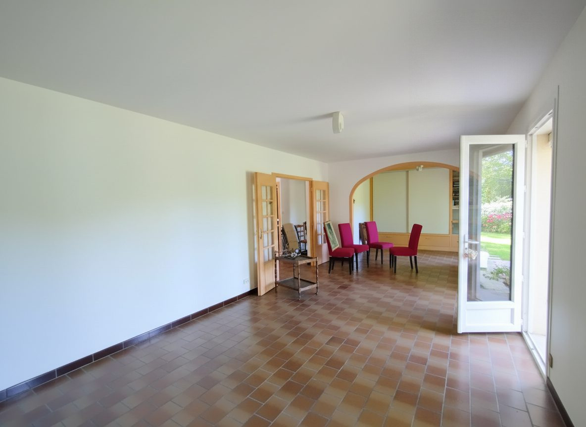 Maison à vendre à Apremont, 270 m²