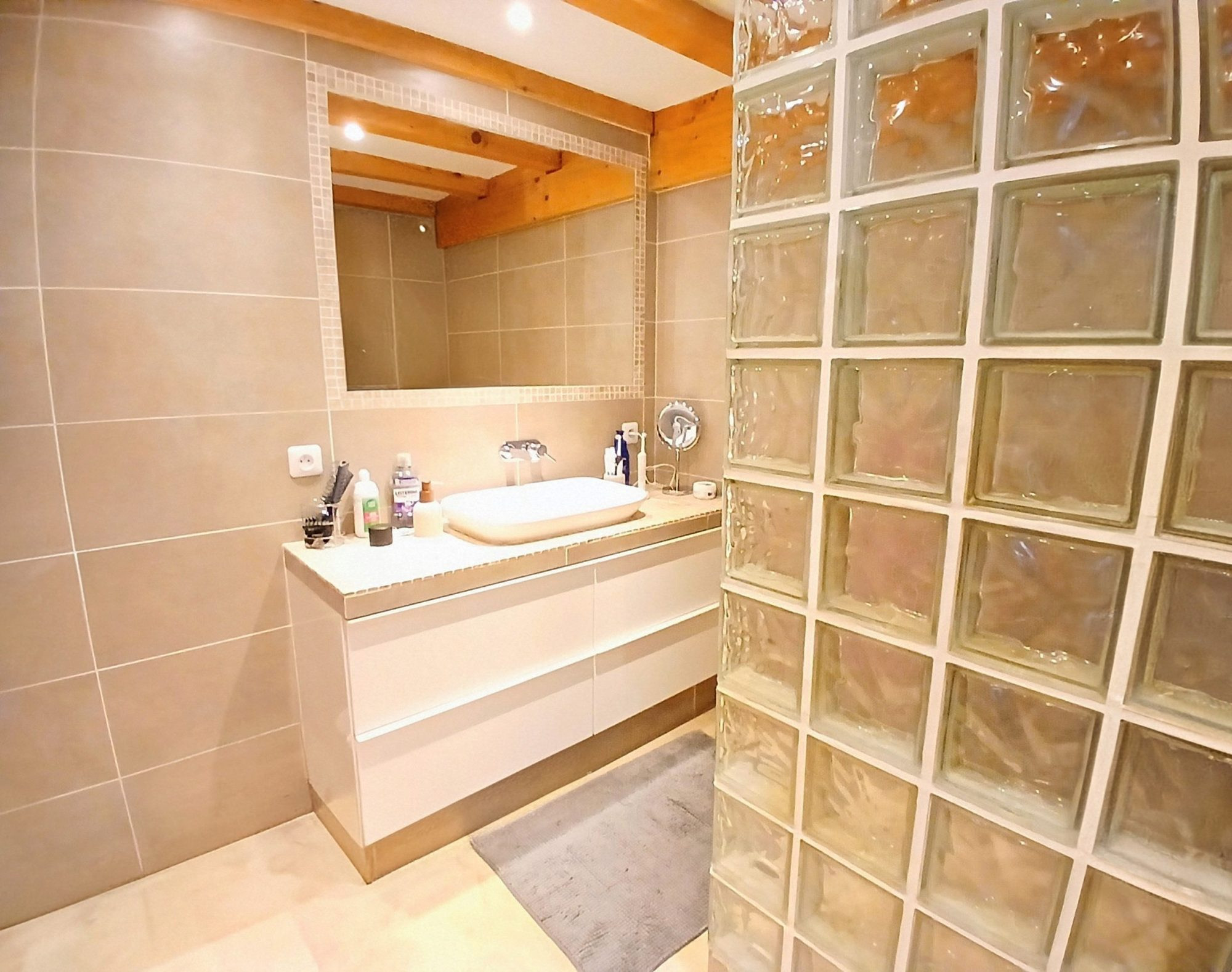 Maison à vendre à Montmélian, 73 m²