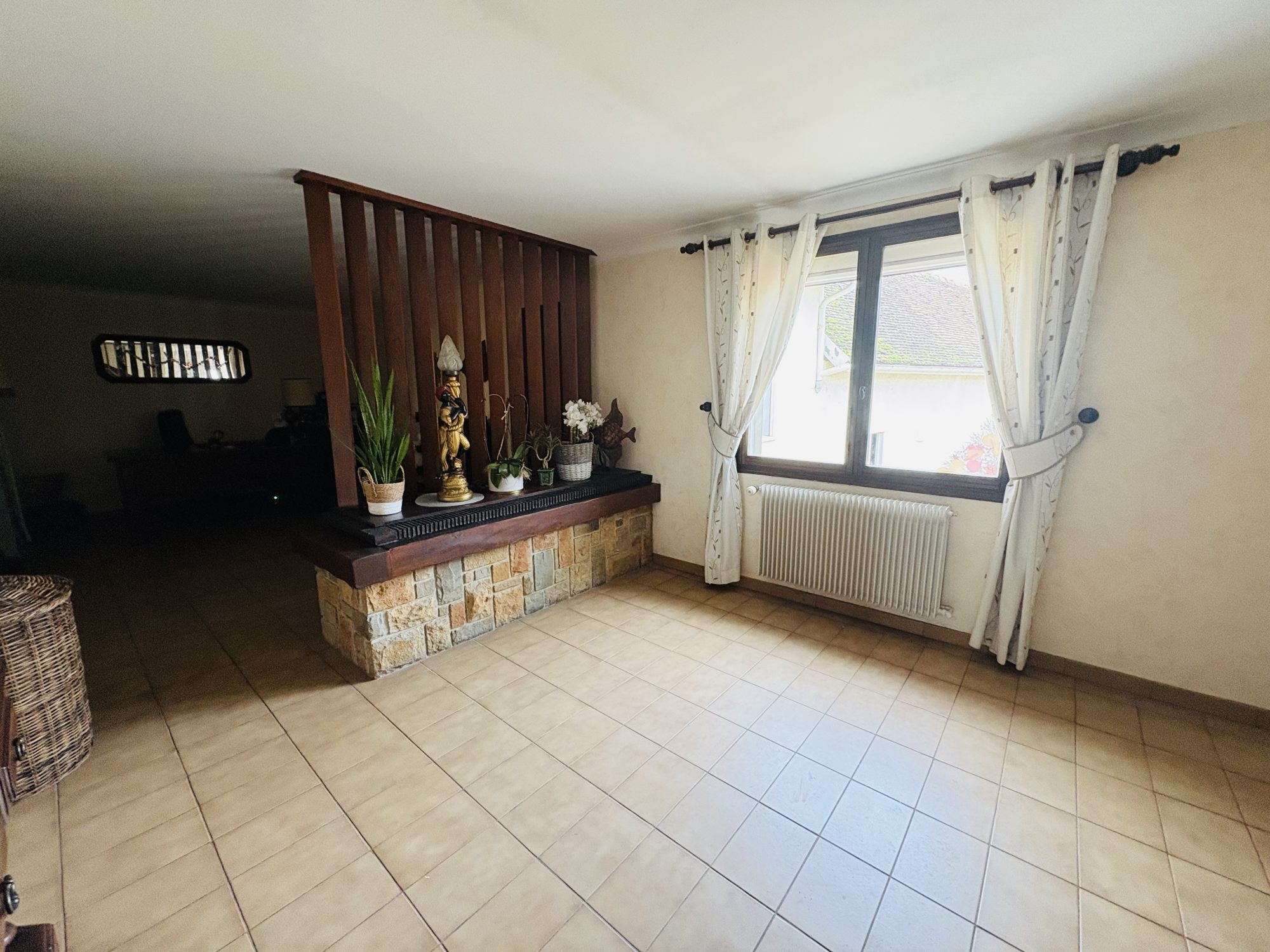 Maison à vendre à Maizières-la-Grande-Paroisse, 189 m²