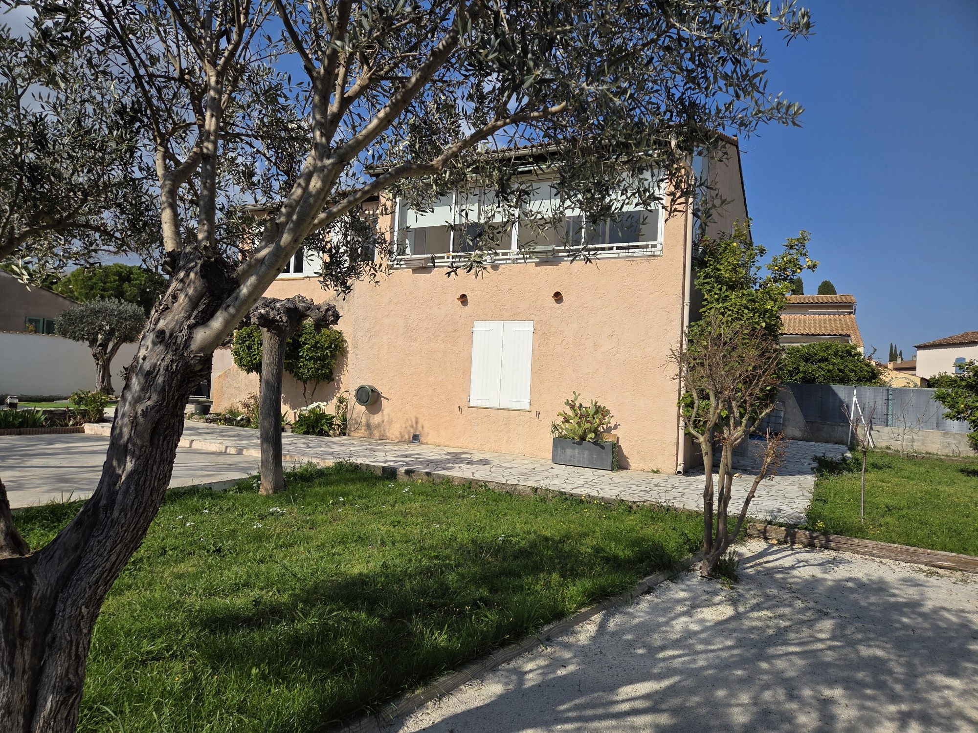 Maison à vendre à Cuers, 126 m²