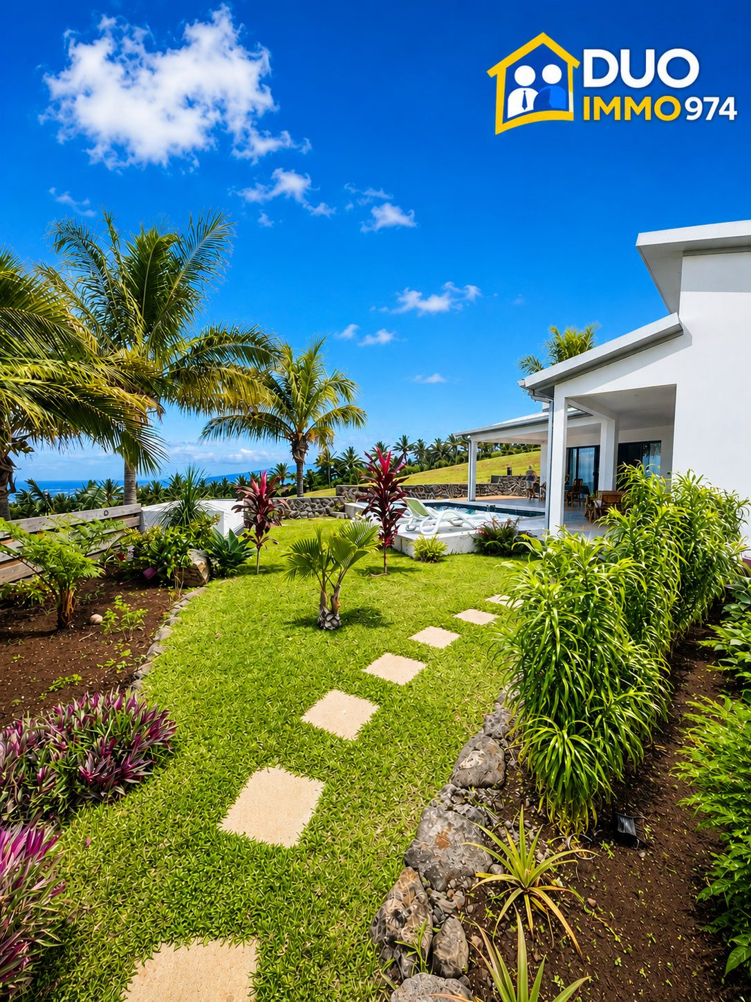 Maison récente à vendre Mont-Vert-les-Bas Saint-Pierre avec piscine et vue mer