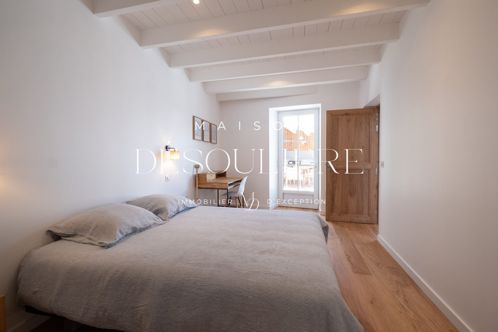 Maison 11 pièces 315 m² · à A Sainte-Marie-de-Re (charente-Maritime) · 315 m² · 2 625 000 €