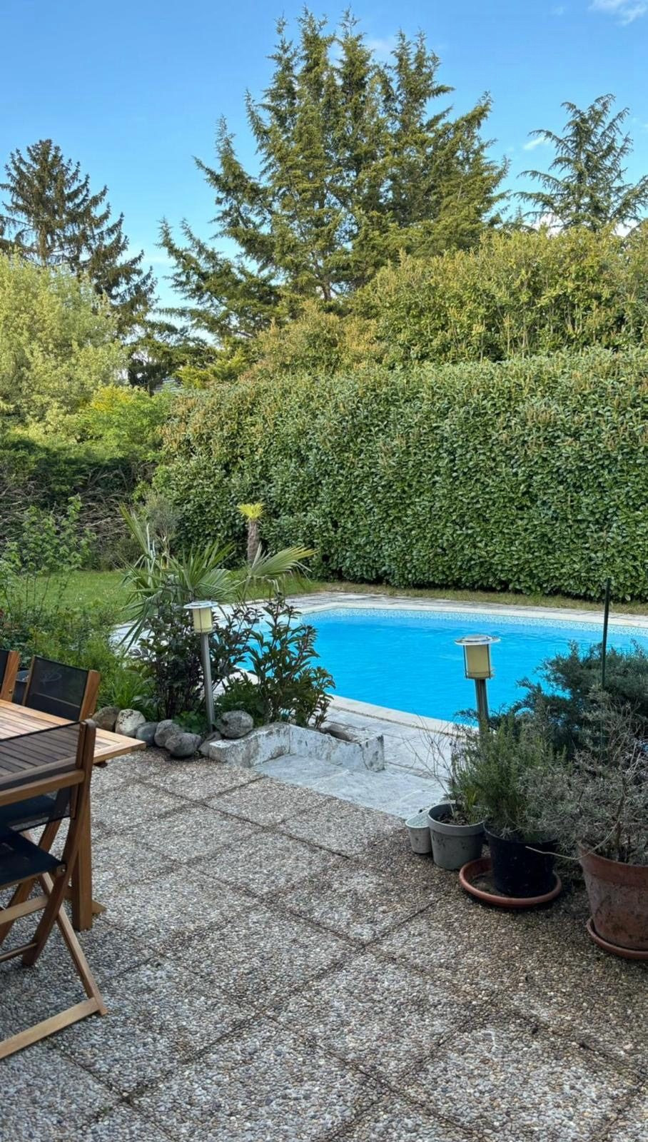 Maison à vendre à Douvaine, 143 m²