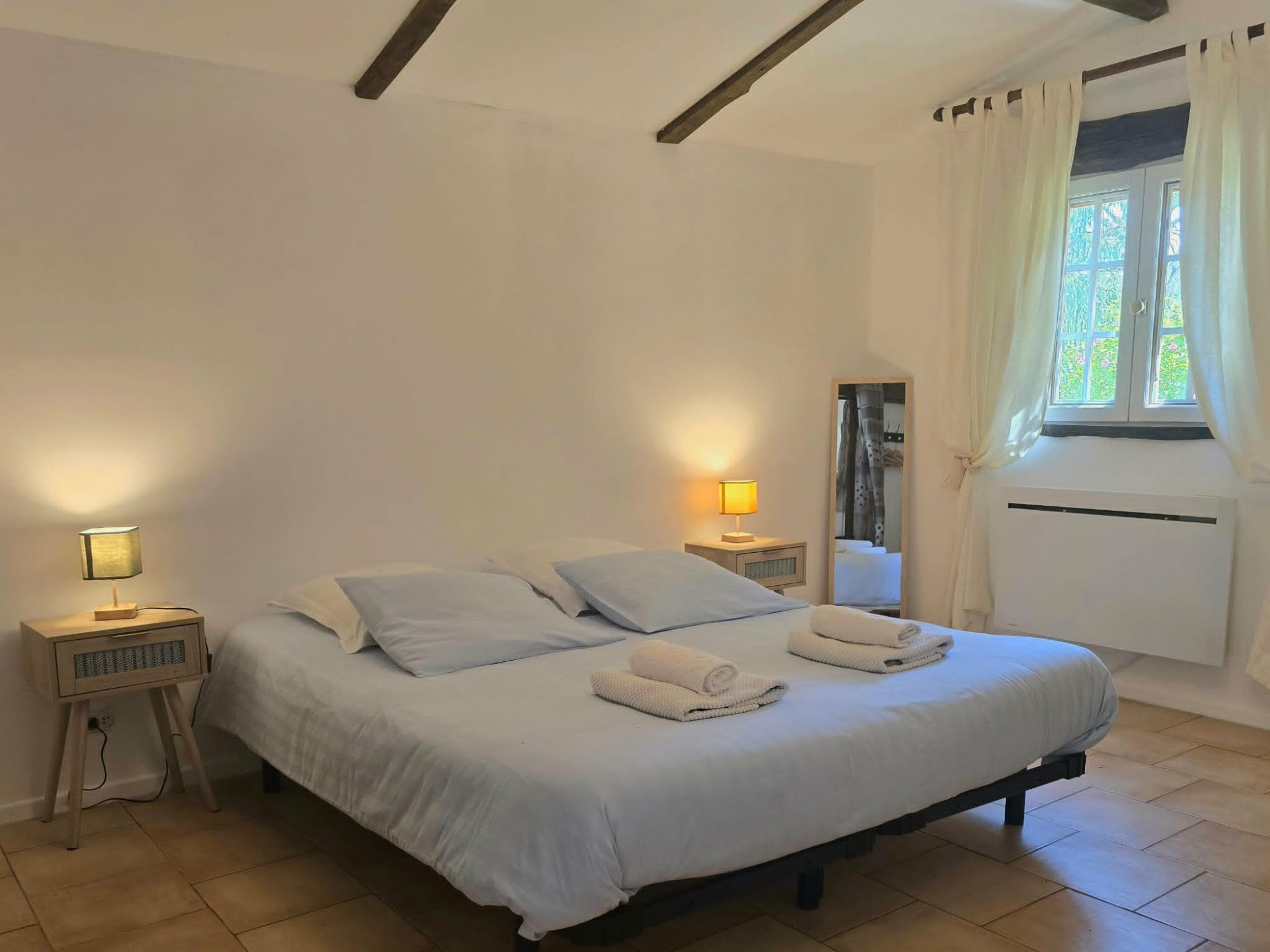 Maison 6 pièces 207 m² · à Saint-Léon-sur-l'Isle · 207 m² · 346 500 €