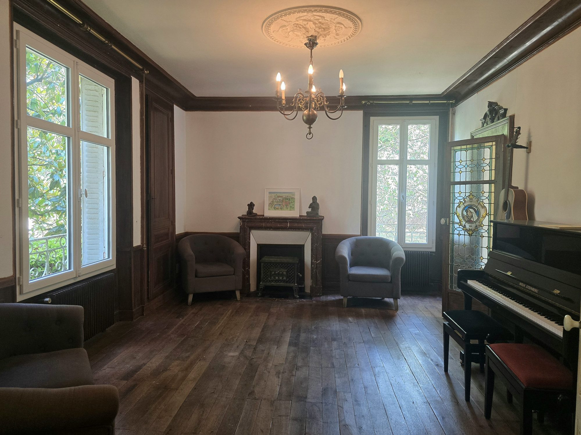 Maison à vendre à Saint-Léon-sur-l'Isle, 207 m²