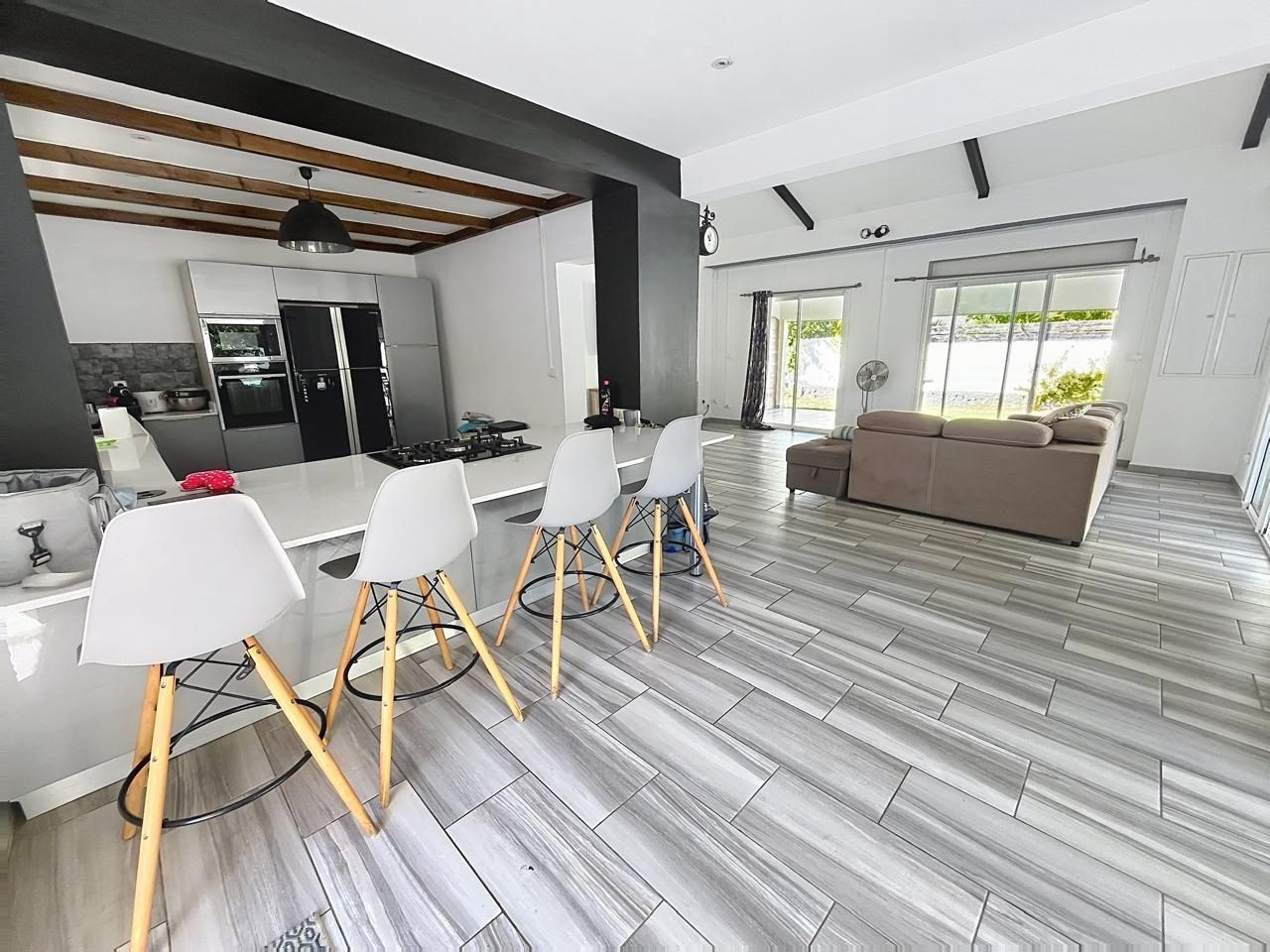 Maison à vendre à SAINT-GILLES LES BAINS, 155 m²