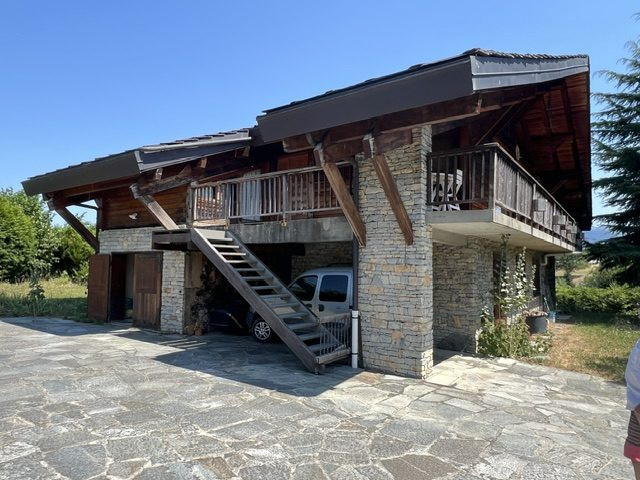 Très rare à la vente, chalet de 200 m2