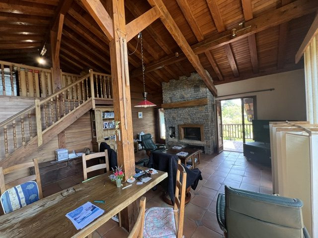 Extremely rare for sale, 200 m2 chalet 5