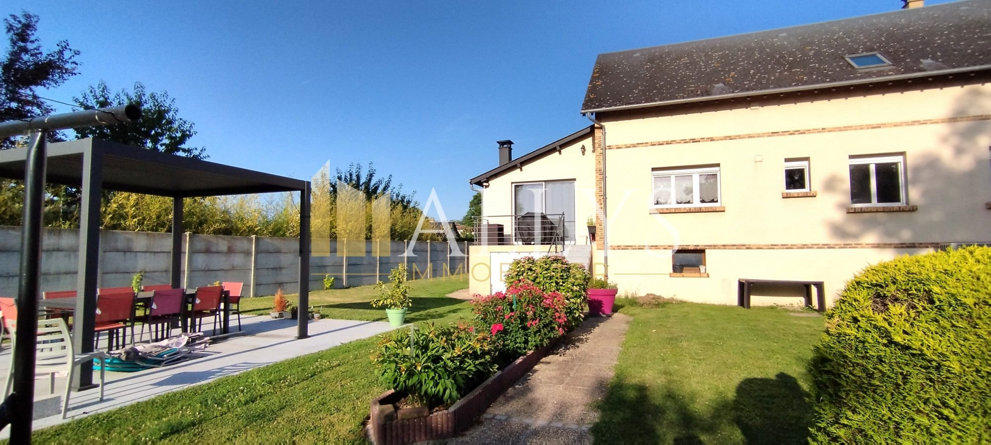 Maison à vendre à Heudicourt, 182 m²