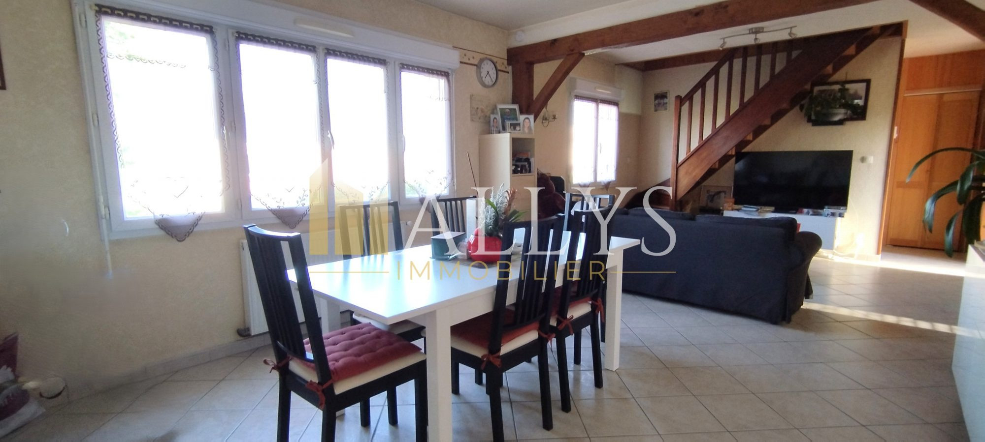 Maison à vendre à Heudicourt, 182 m²