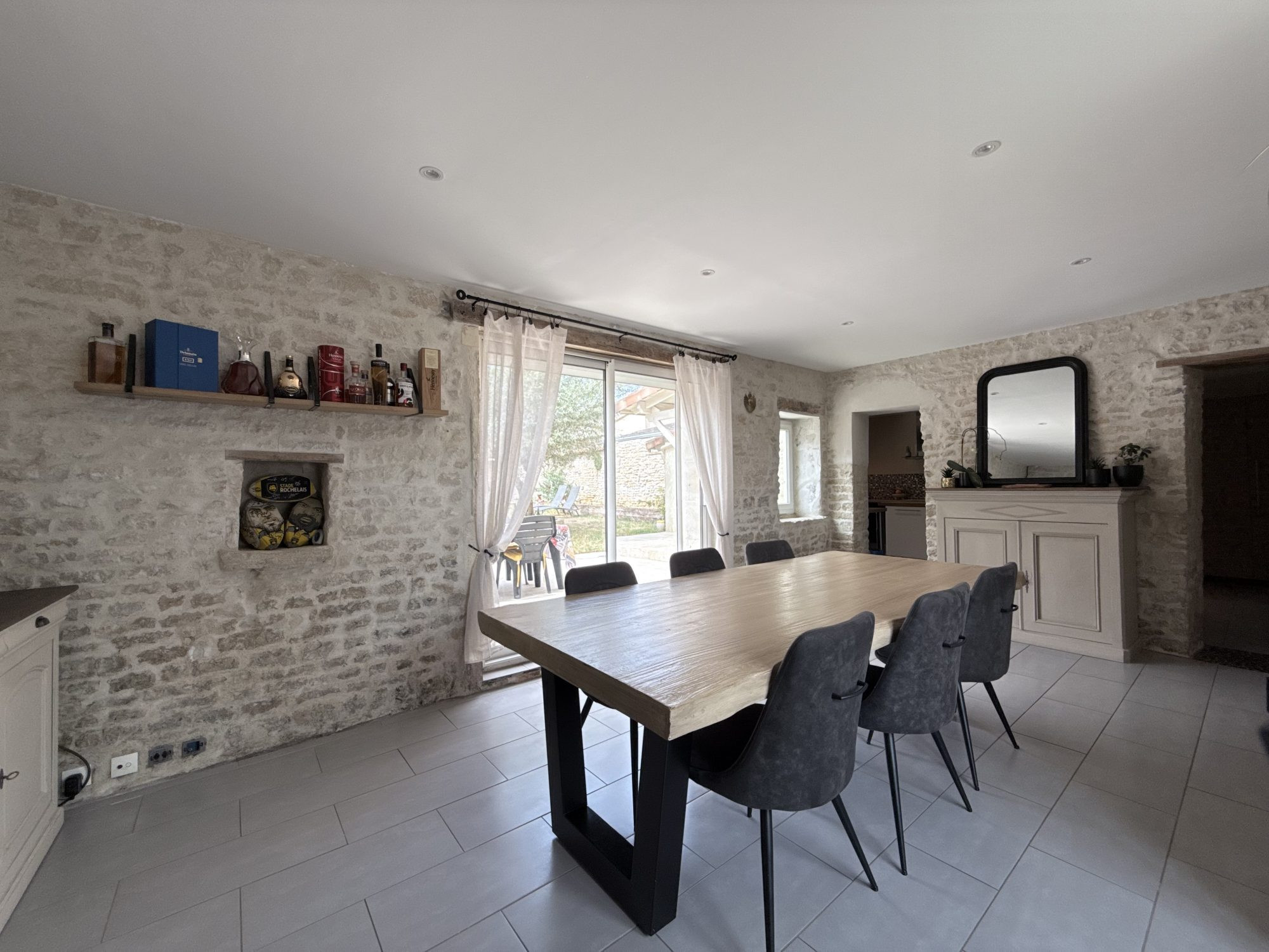Maison à vendre à Salles-sur-Mer, 95 m²