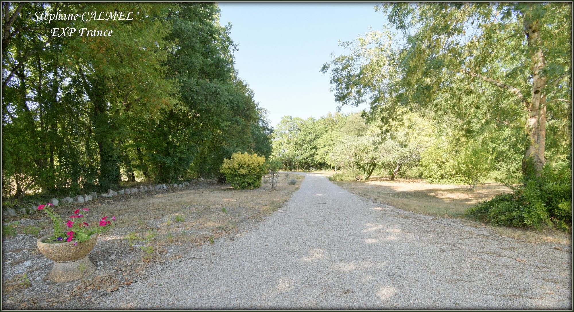 Peaceful - Single-story House 150 m² - 5 Bedrooms - Energy Rating: B 2