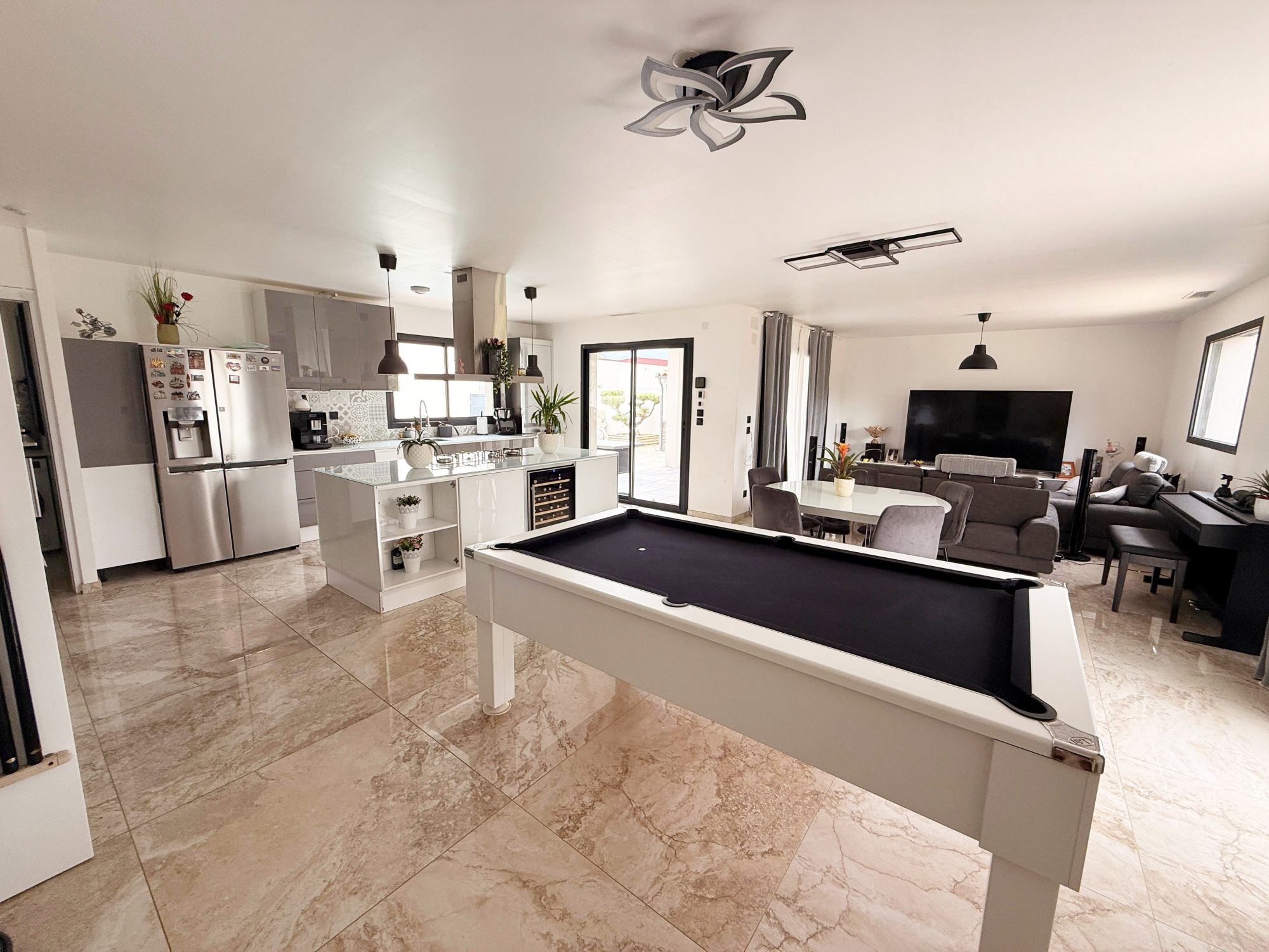 Maison à vendre à Laroque-des-Albères, 466 m²
