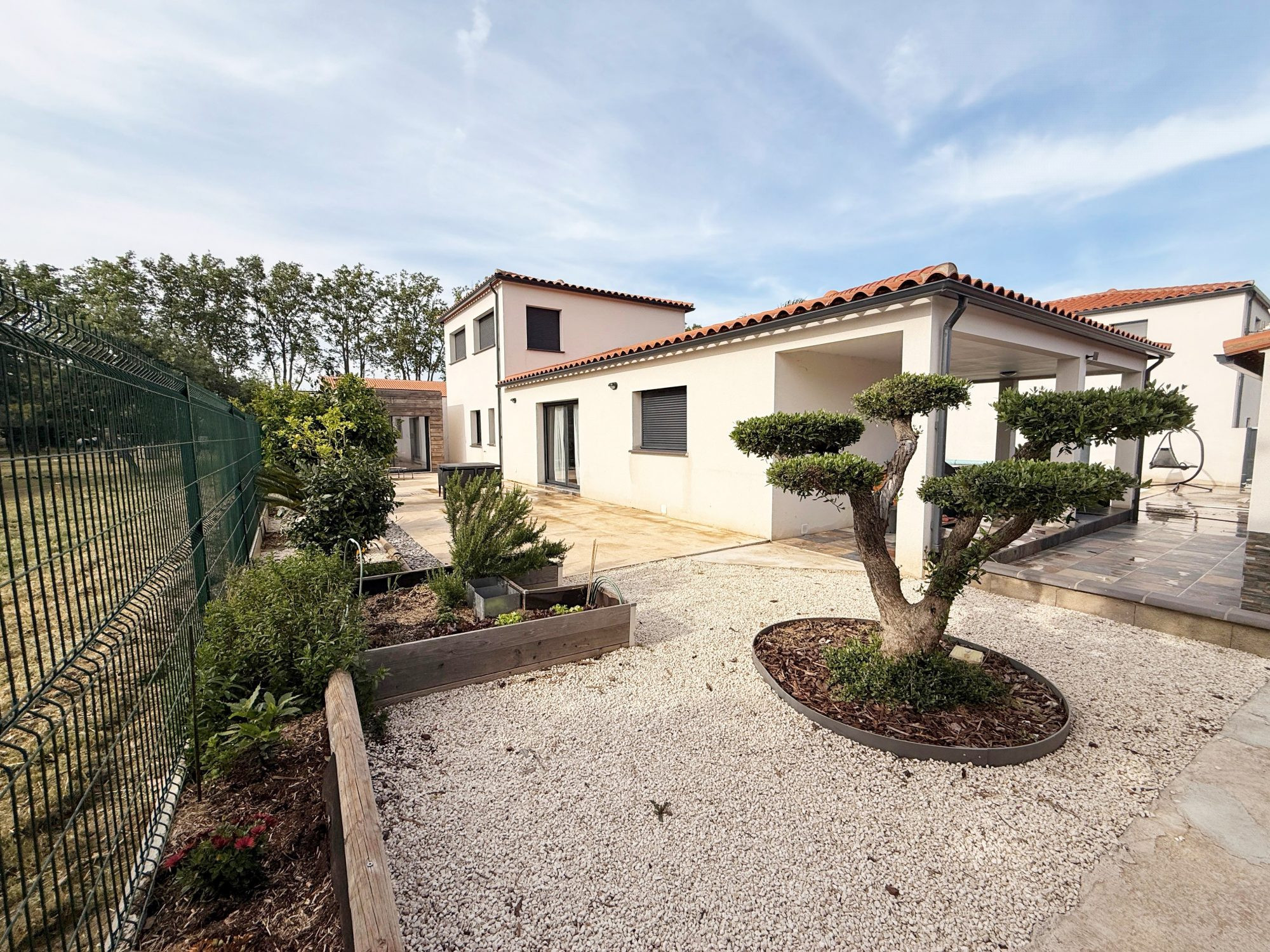 Maison à vendre à Laroque-des-Albères, 466 m²