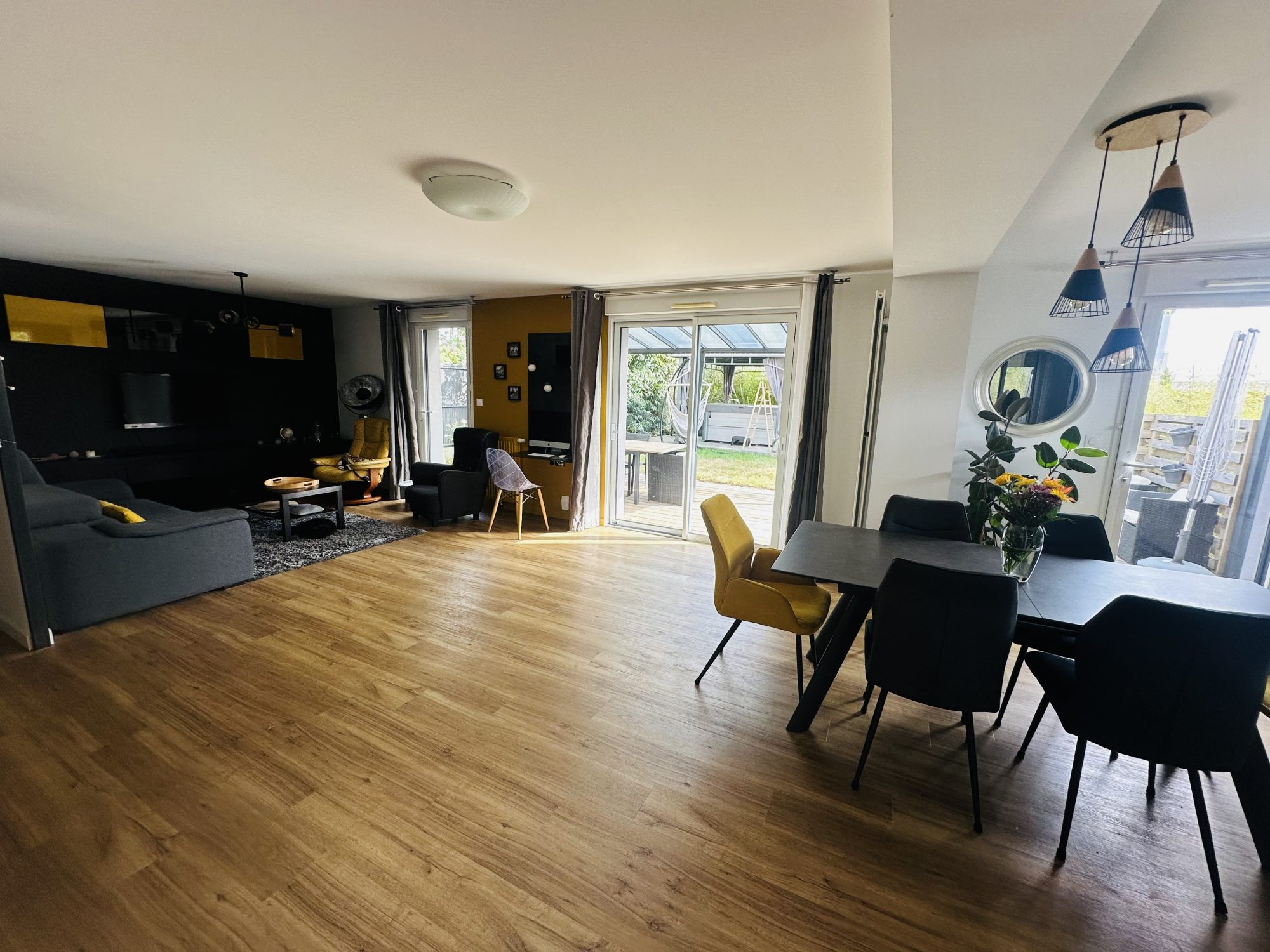 Maison à vendre à La Chapelle-des-Fougeretz, 129 m²