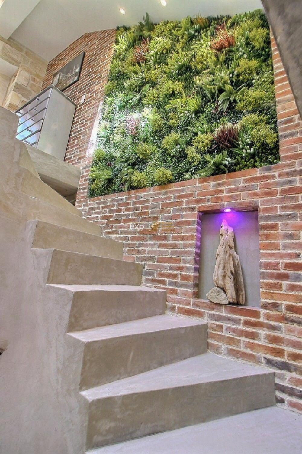 Maison 5 pièces 180 m² · à Alleins · 180 m² · 599 000 €