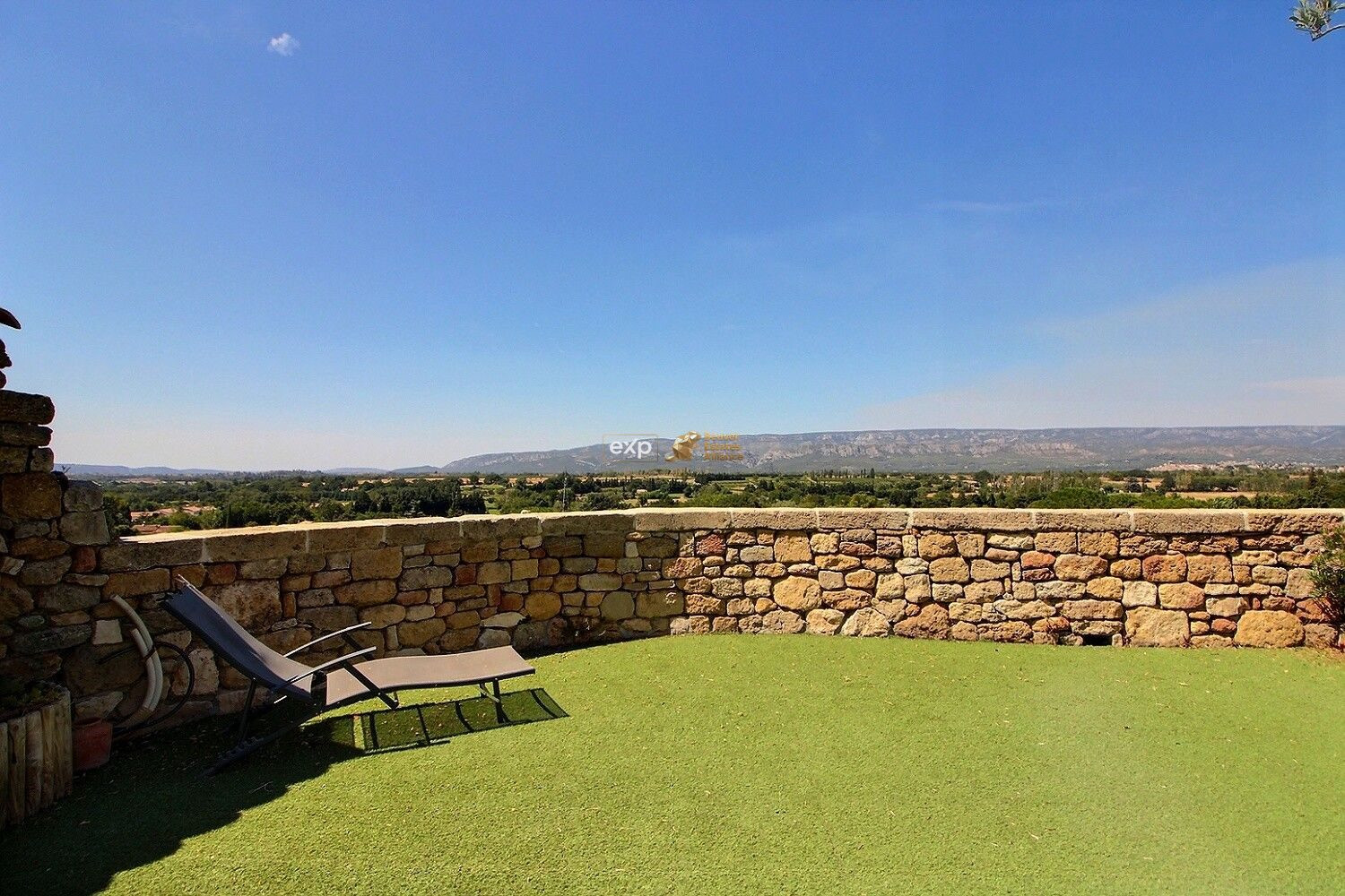 Maison à vendre à Alleins, 180 m²