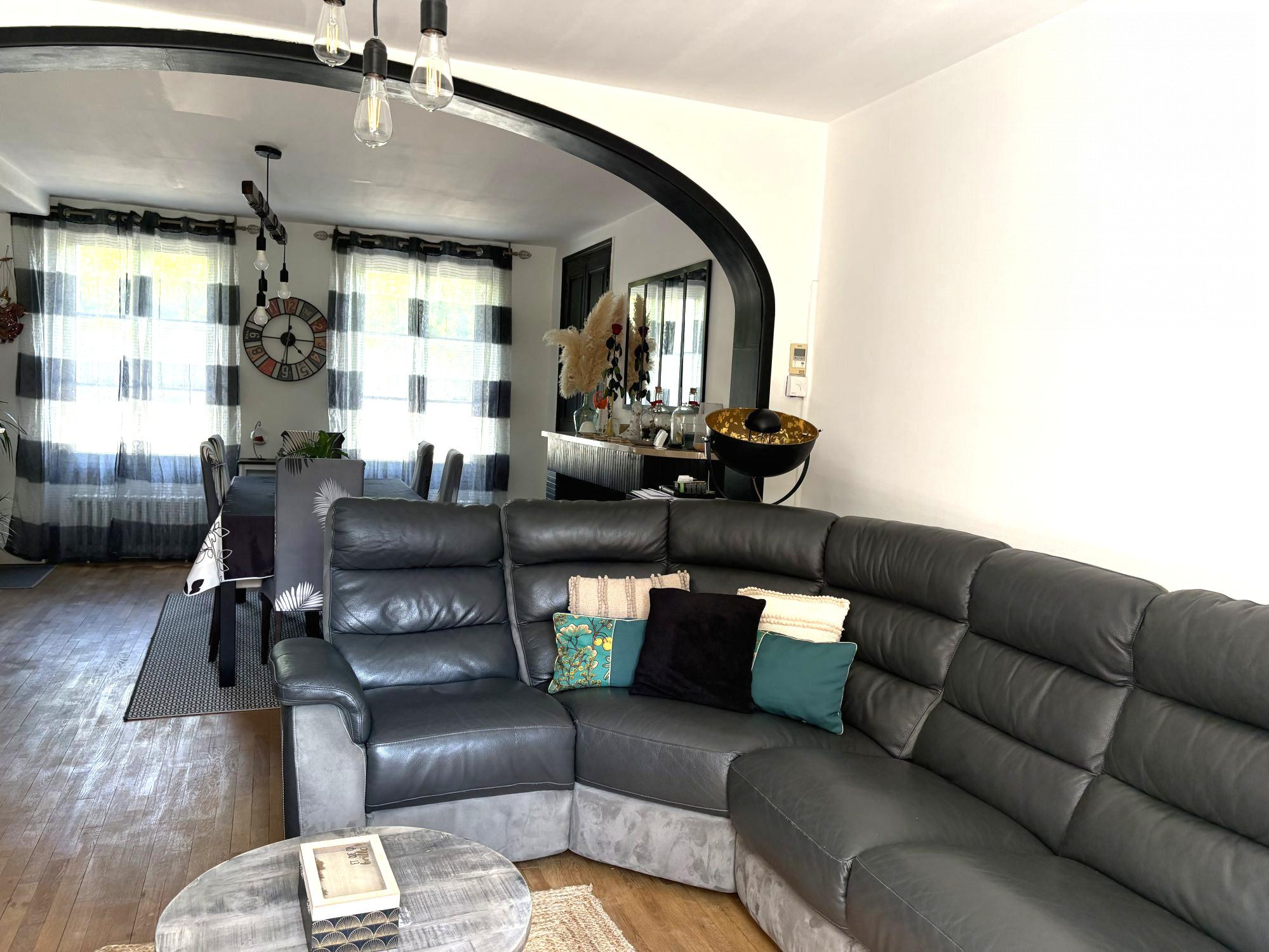 Maison 4 pièces 134 m² · à Esvres · 134 m² · 335 000 €