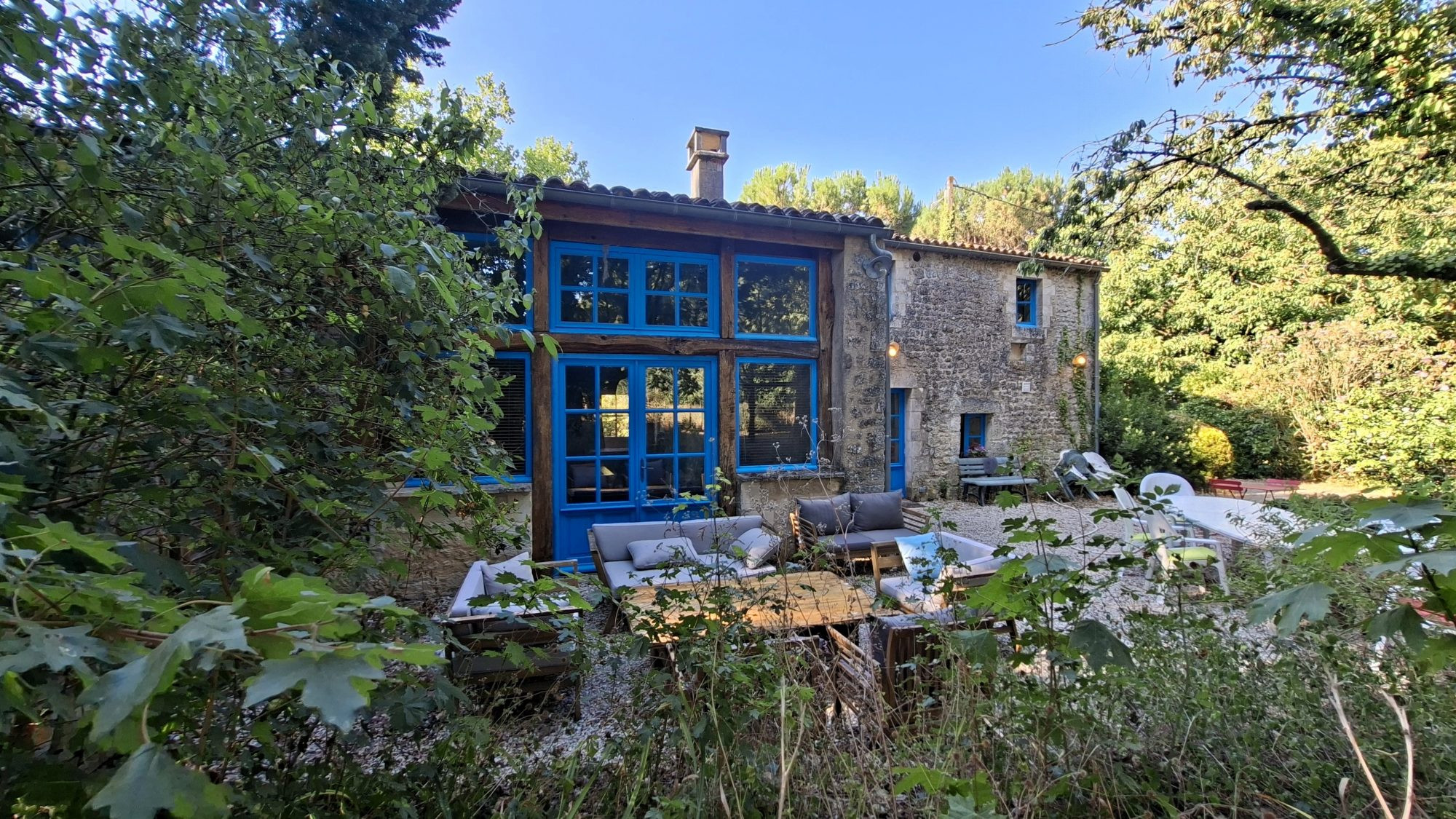 Maison 5 pièces 174 m² · à Nancras · 174 m² · 332 800 €