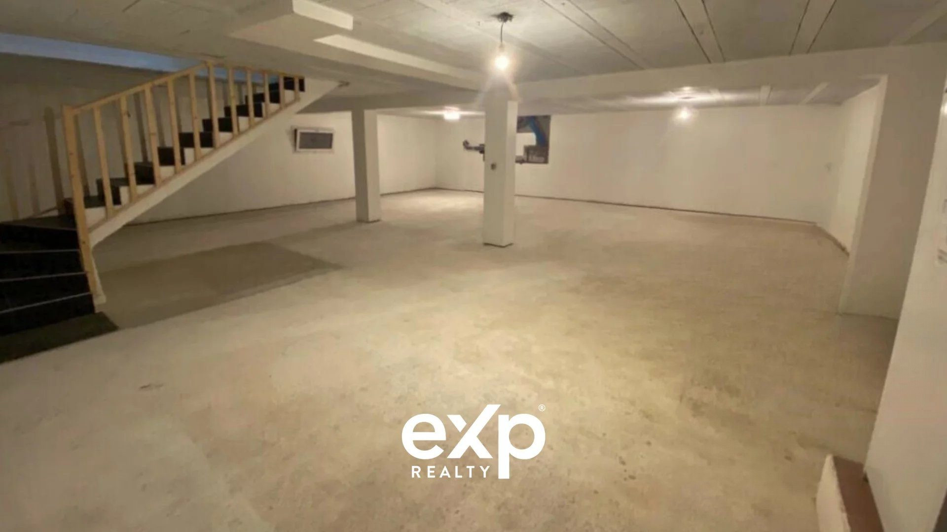 Maison 7 pièces 331 m² · à Messery · 331 m² · 580 000 €