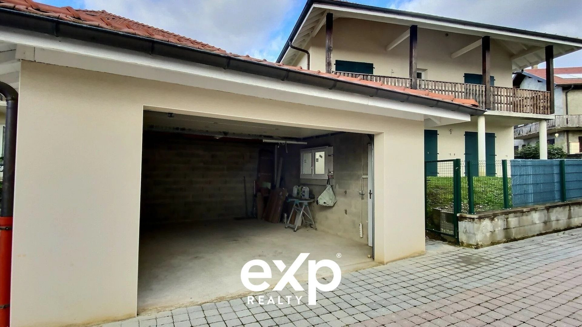 Maison à vendre à Messery, 331 m²