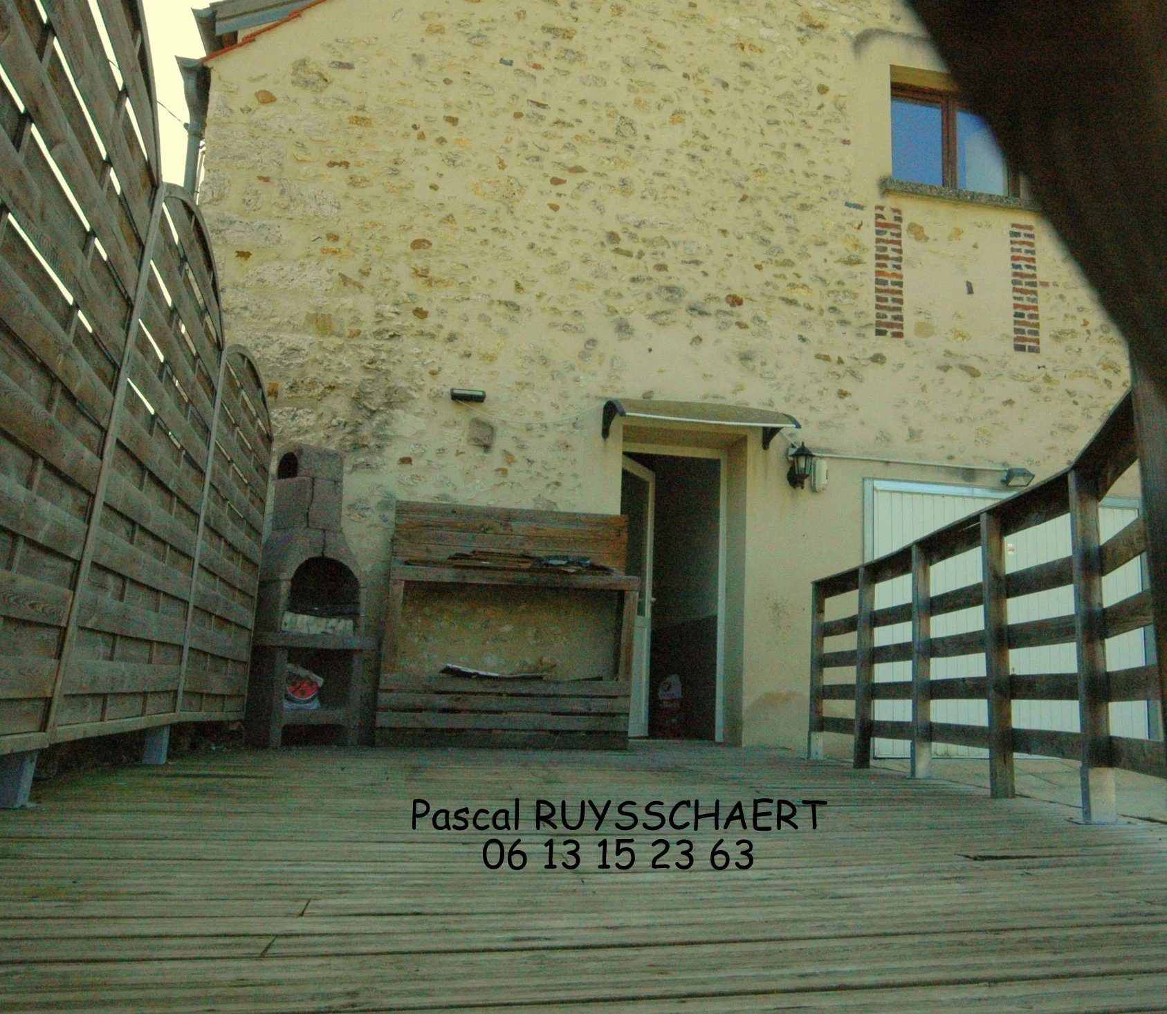Dpt Seine-et-Marne (77) Secteur Sud Provins, Maison Briarde Type 5/6 110 m2 terrain 370 m2