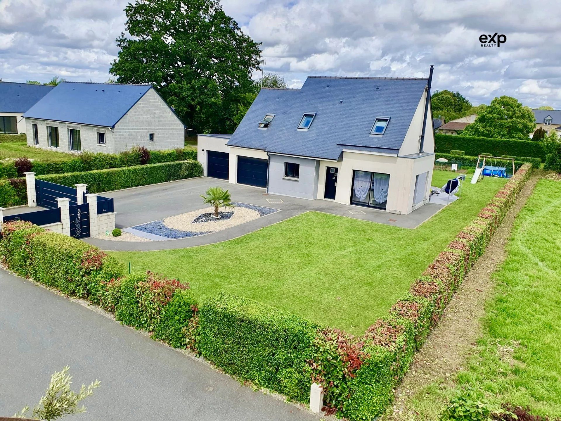 Maison 7 pièces 124 m² · à Brecé · 124 m² · 244 000 €