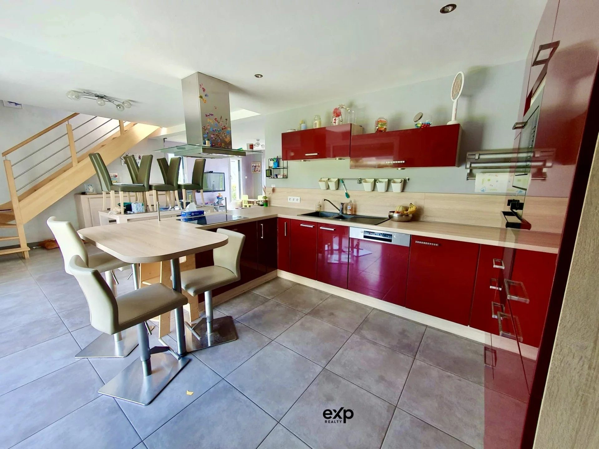 Maison à vendre à Brecé, 124 m²