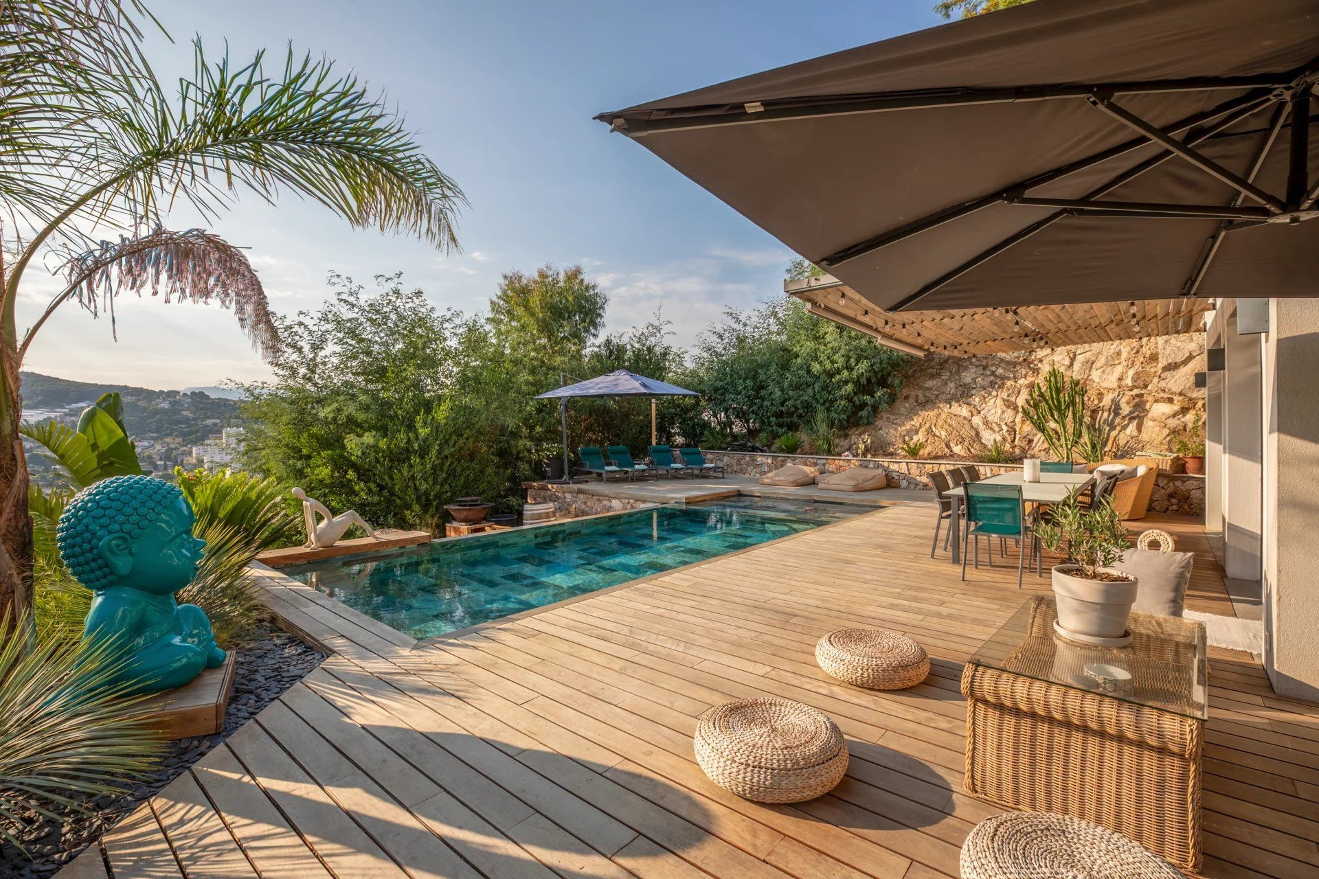 Maison à vendre à Vallauris, 222 m²