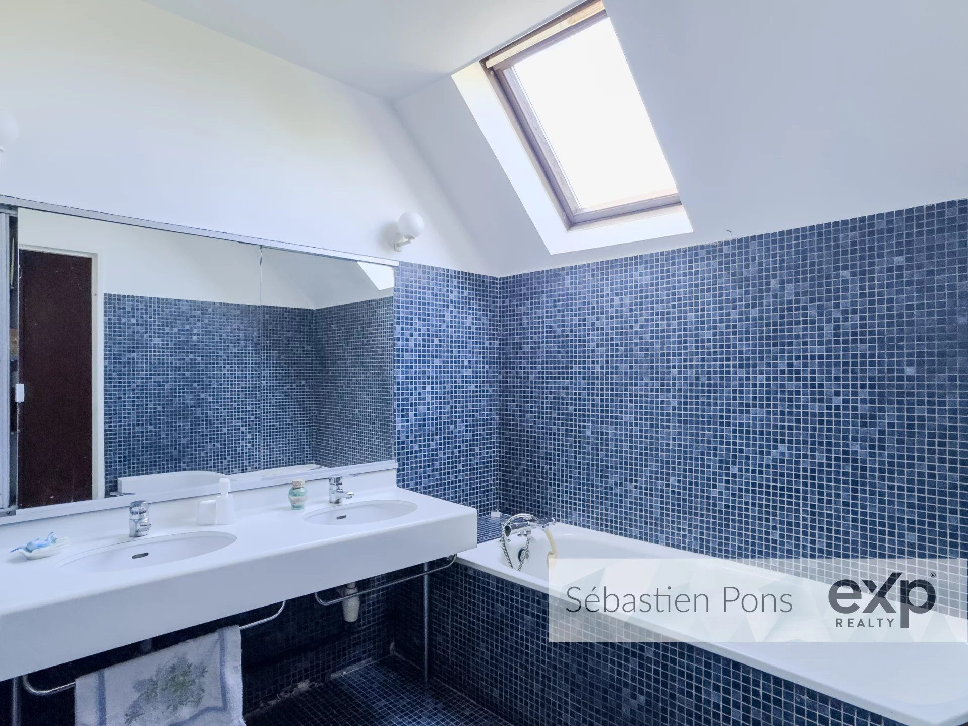 Maison 8 pièces 230 m² · à Chavenay · 230 m² · 725 000 €