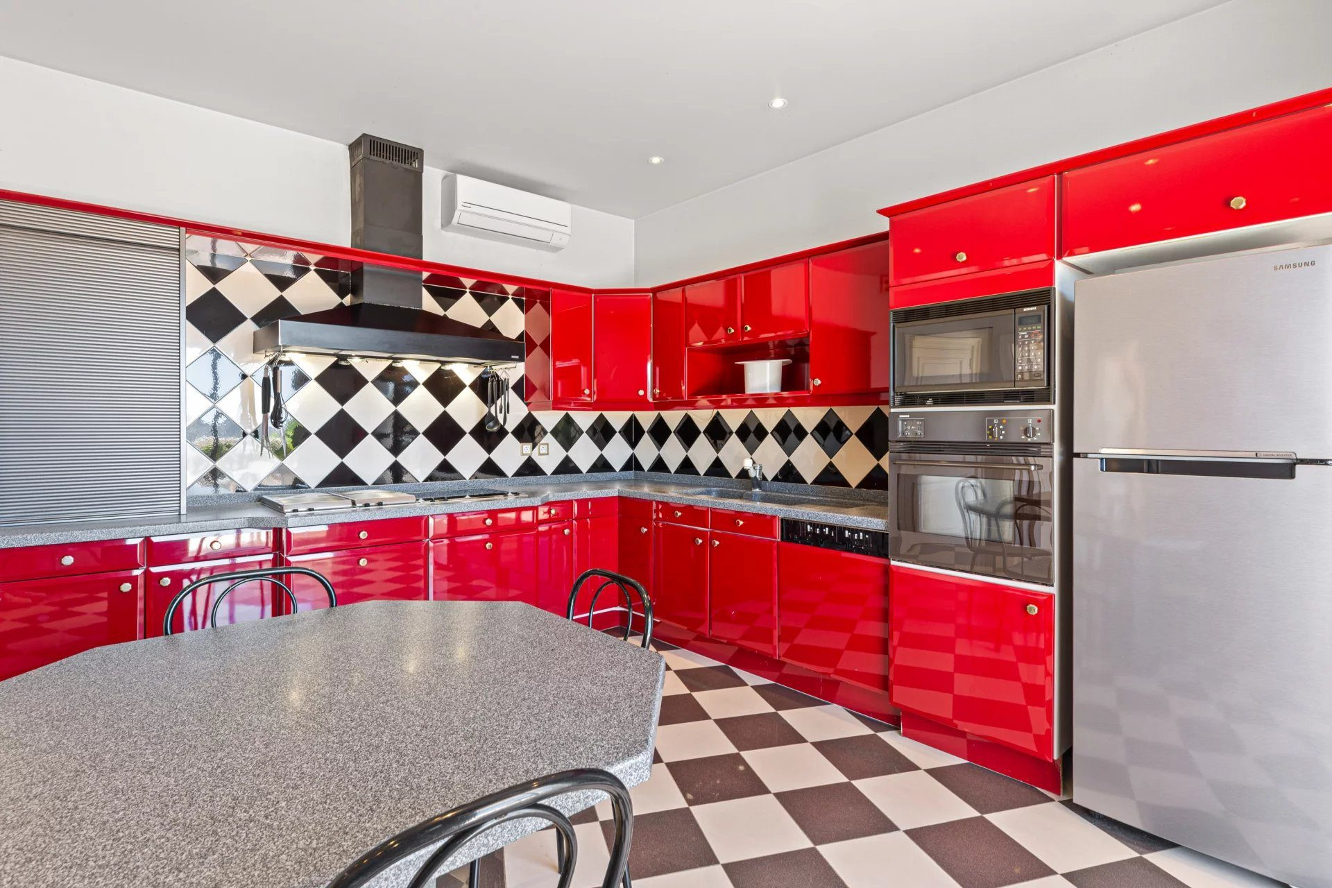 Maison 6 pièces 284 m² · à Mandelieu-la-Napoule · 284 m² · 1 975 000 €