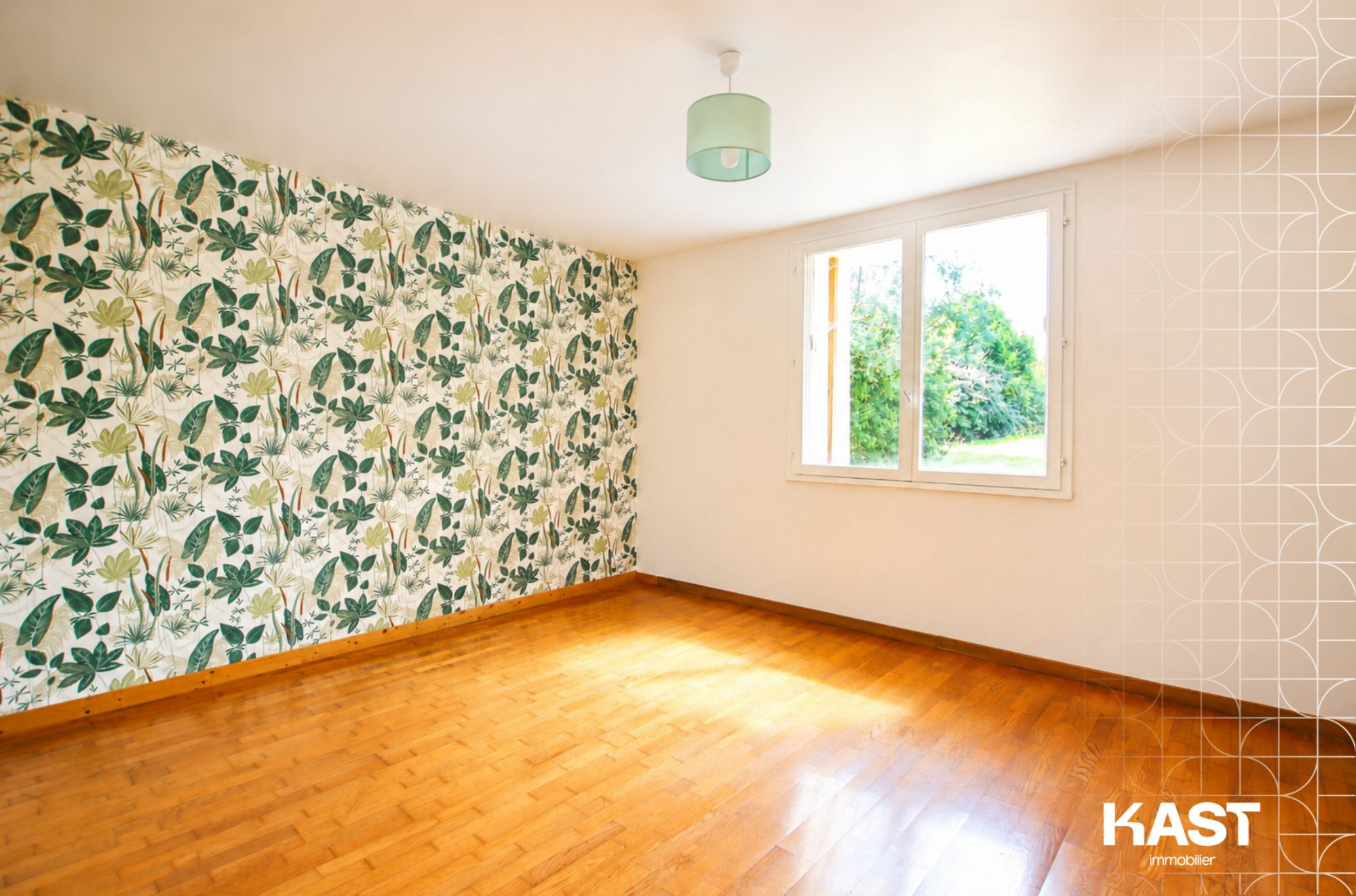 House for sale in Domagné, 157 m²