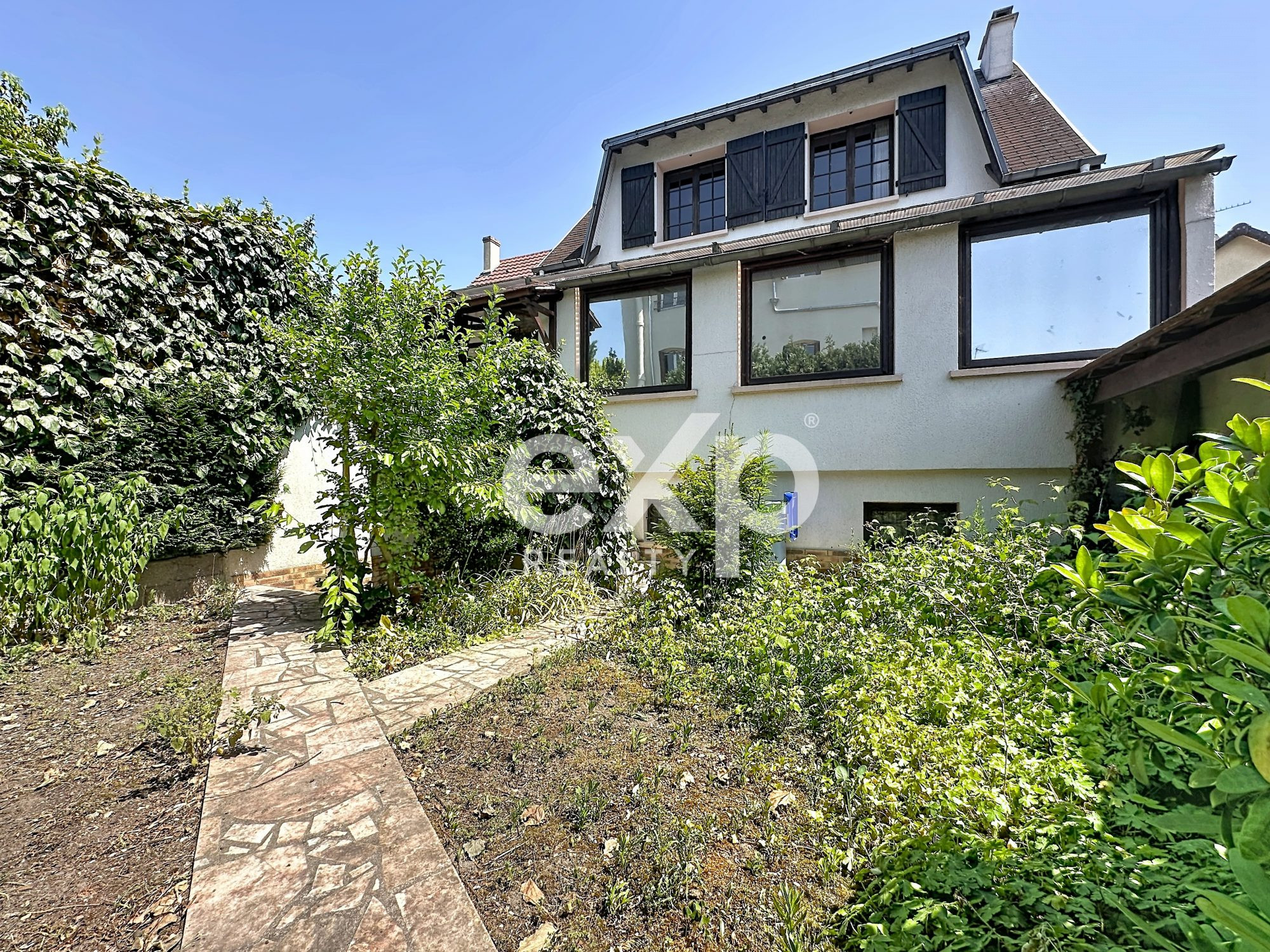 Maison 137m2 avec sous-sol total et jardin, Saint-Denis Mutualité