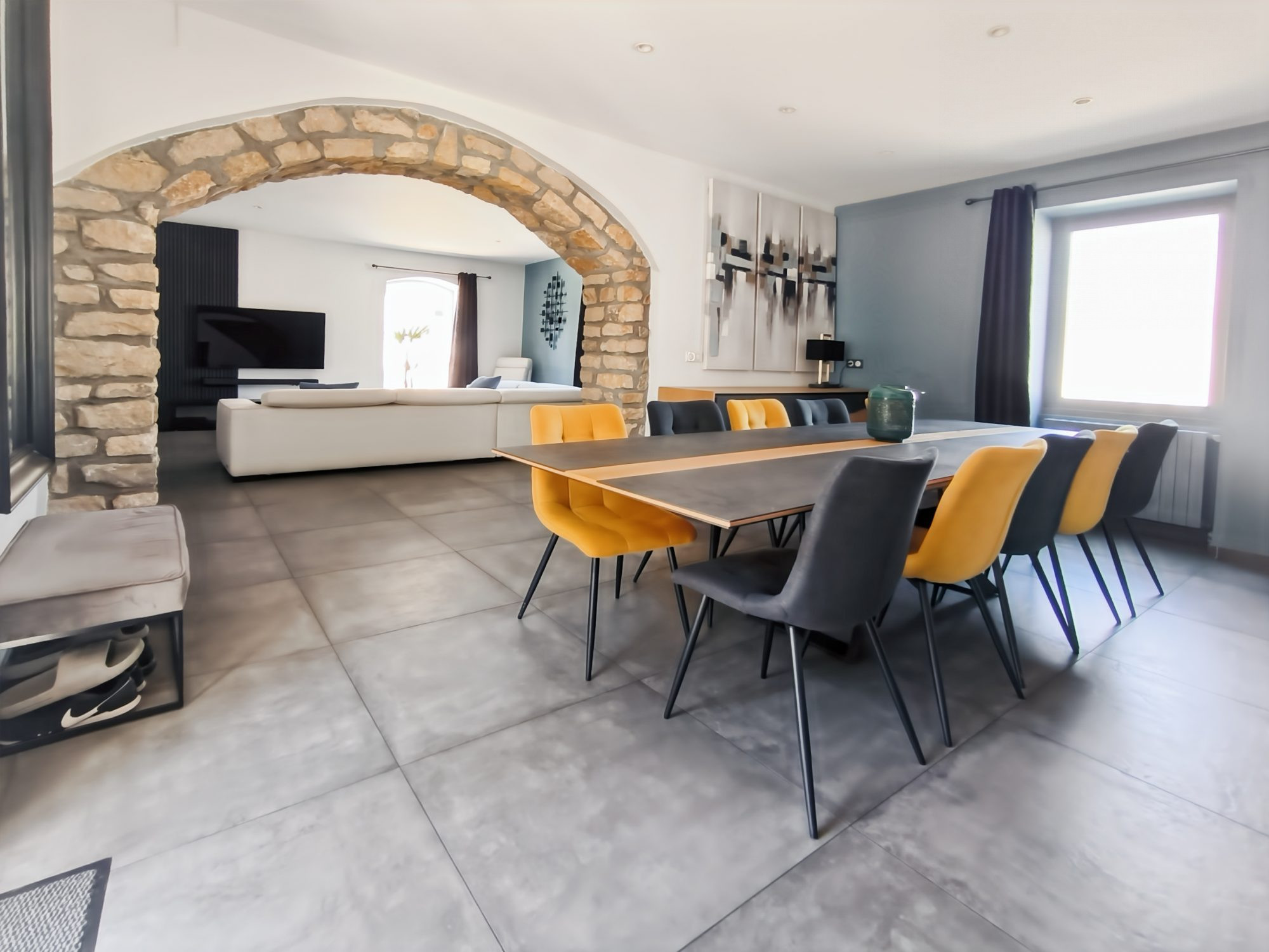 Maison à vendre à Villefranche-sur-Saône, 239 m²