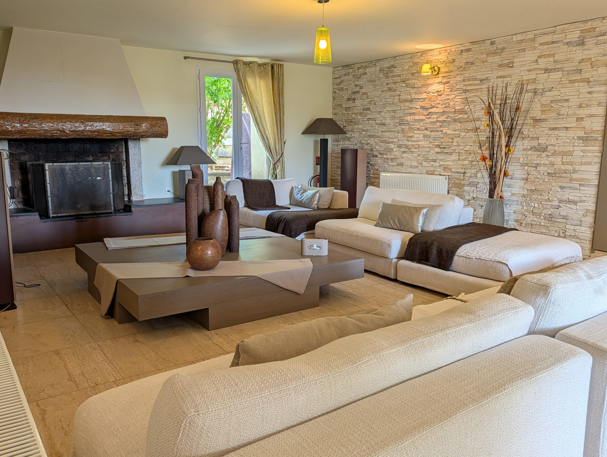 Maison à vendre à Saint-Andiol, 535 m²