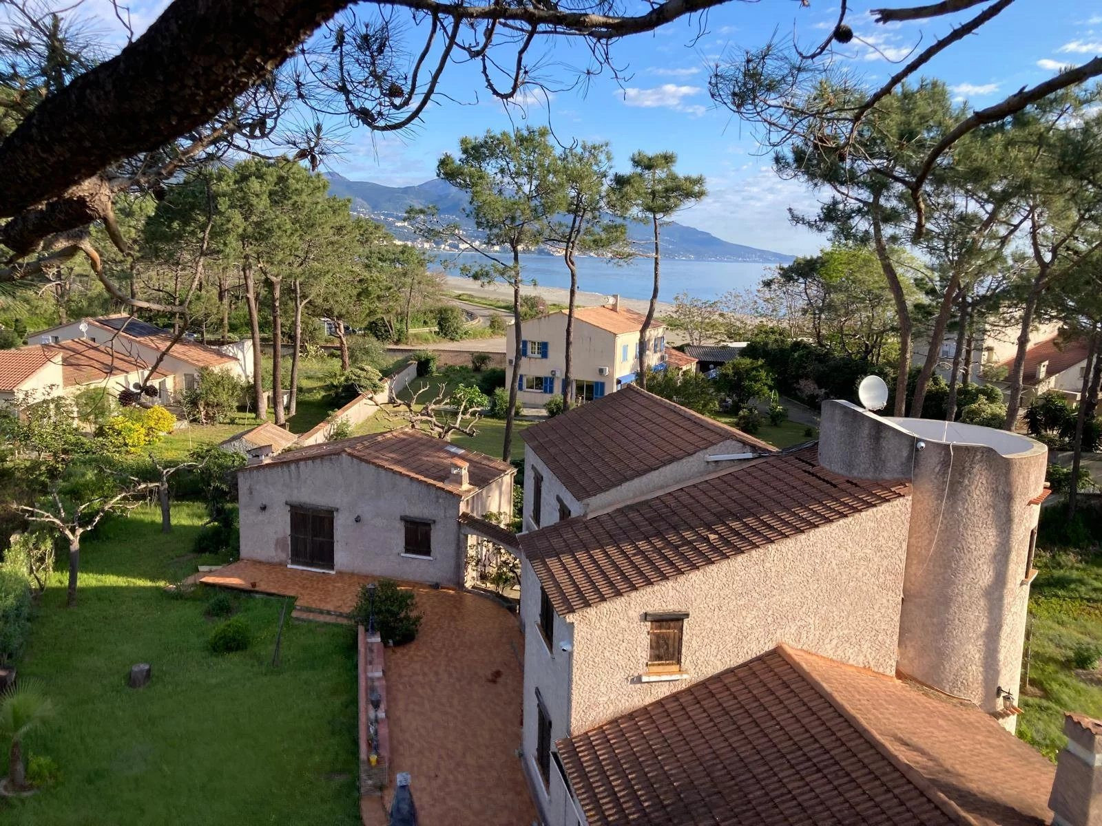 Maison à vendre à Furiani, 204 m²