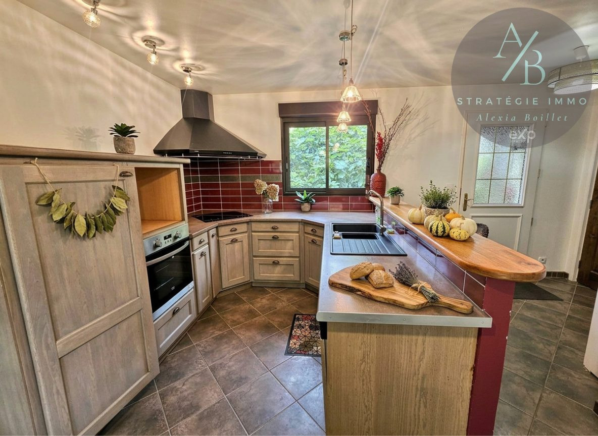 Maison à vendre à Bosc-Hyons, 150 m²