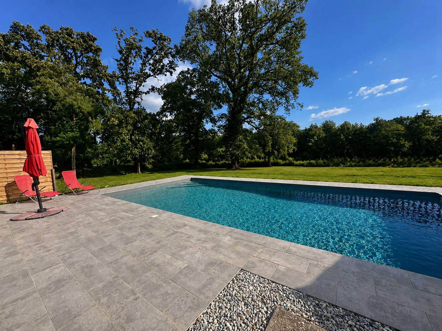 Maison à vendre à Saint-Vincent-de-Paul, 200 m²
