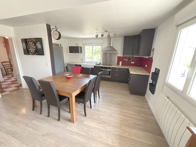 Maison à vendre à Fays-la-Chapelle, 150 m²