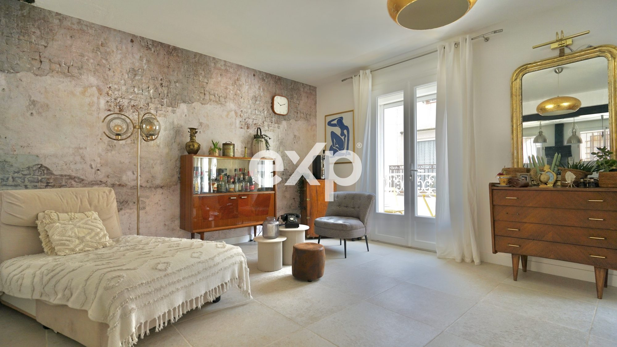 LE GRAU-DU-ROI – STEPS FROM THE SEA – TOWN CENTER – RENOVATED HOUSE – 146 M² – 4 BEDROOMS 2