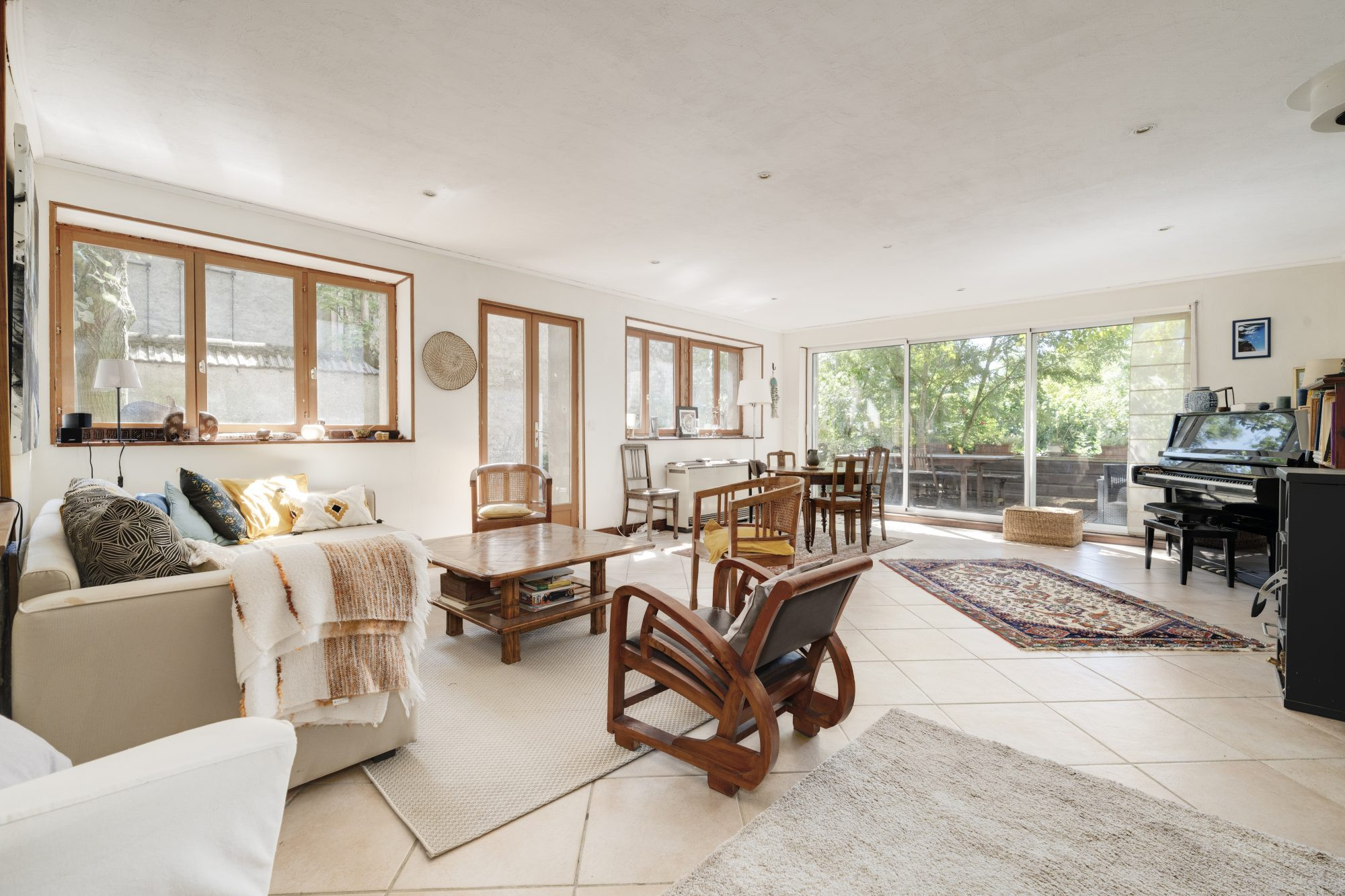 House for sale in BIONCOURT, 235 m²