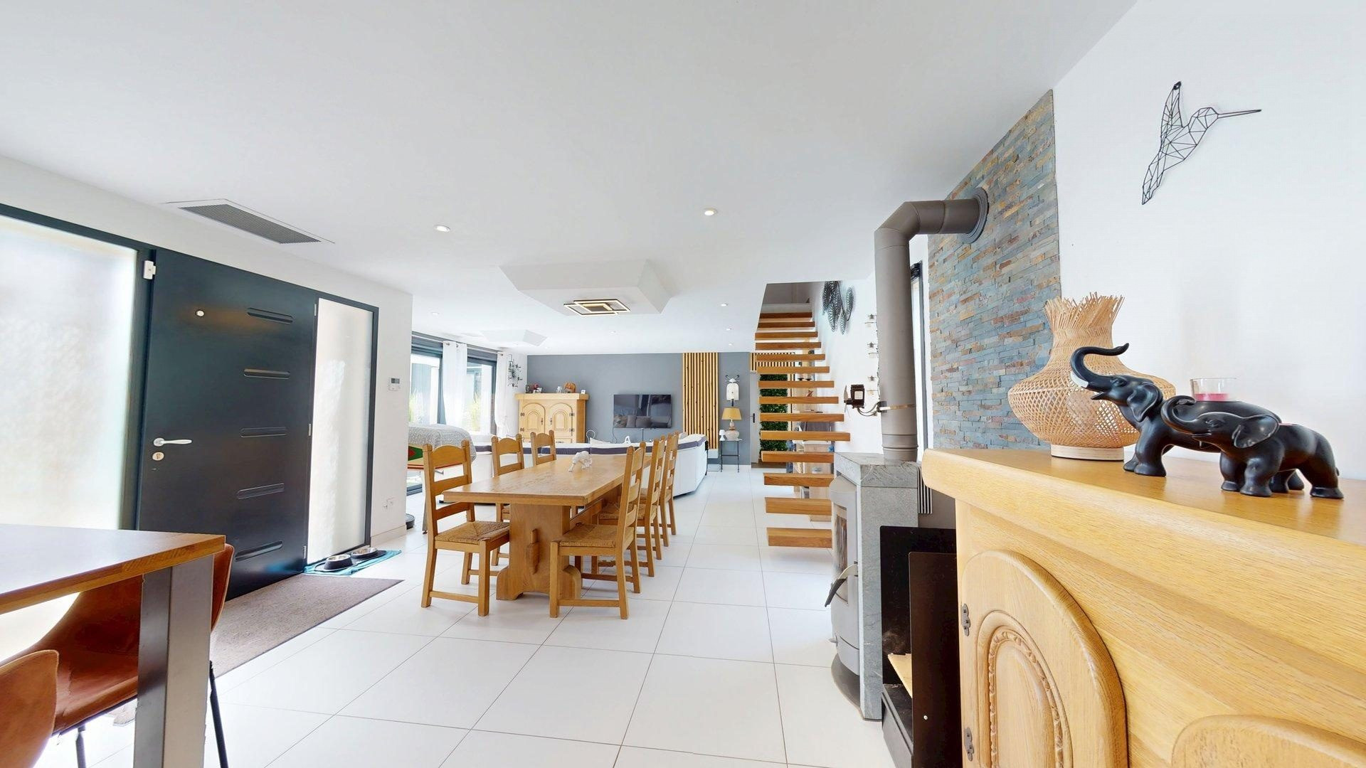 Maison 5 pièces 134 m² · à Ruvigny · 134 m² · 450 000 €