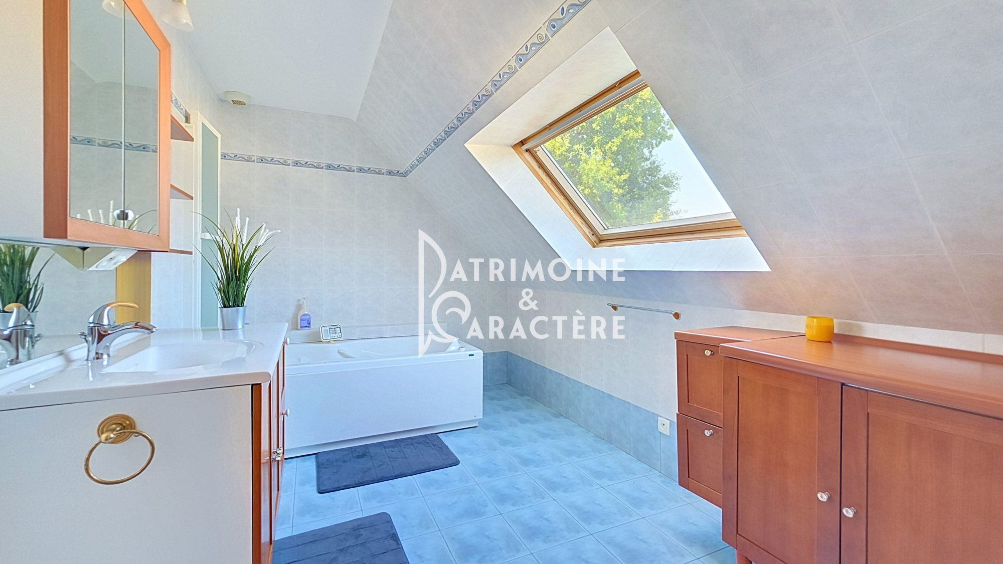 Maison 6 pièces 145 m² · à Sarzeau · 145 m² · 551 200 €
