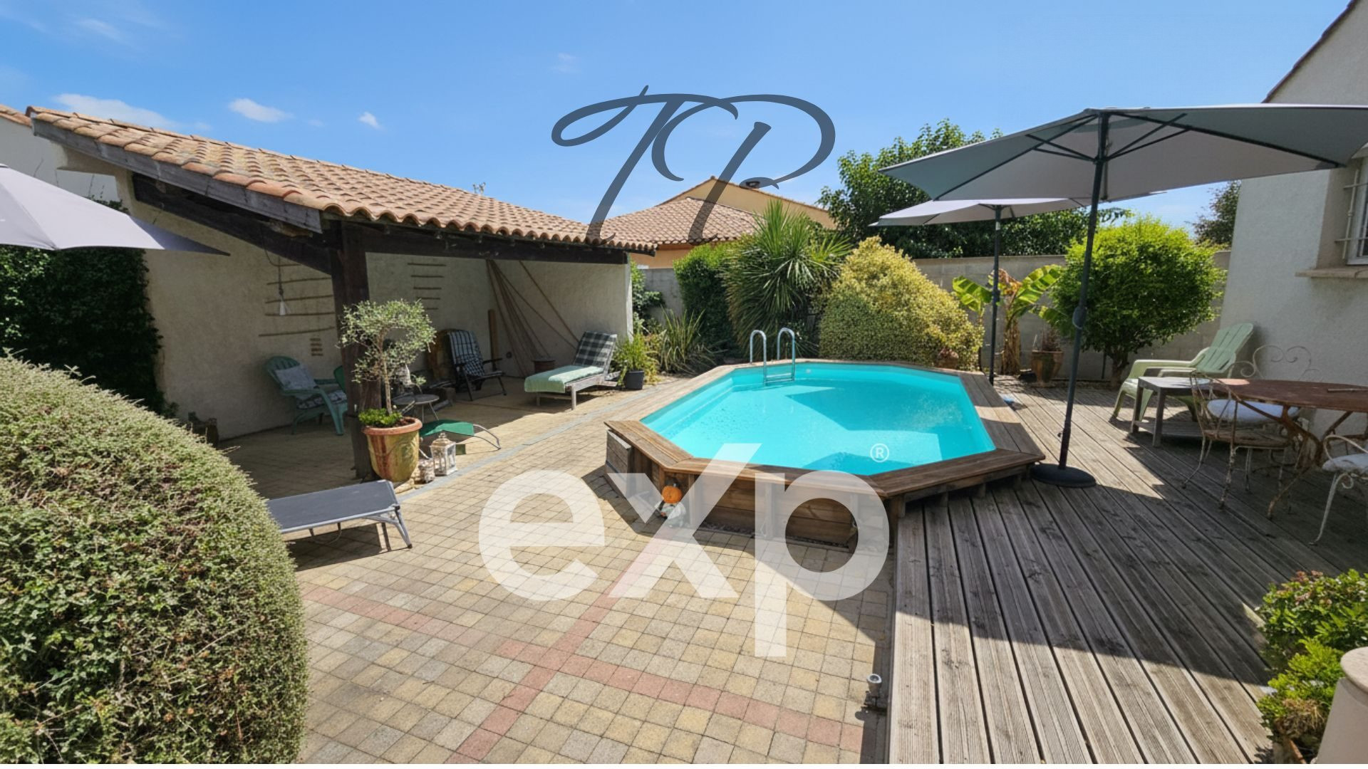 VILLA T7 DE 140M² AVEC PISCINE ET GRAND GARAGE
